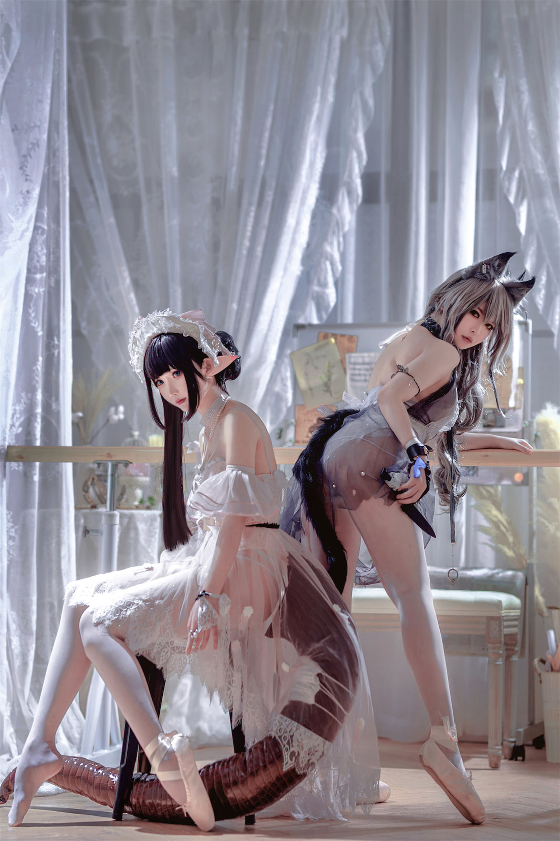 [福利COS] 可爱人气Coser面饼仙儿&半半子 - Arknights 黑x森蚺バレエ