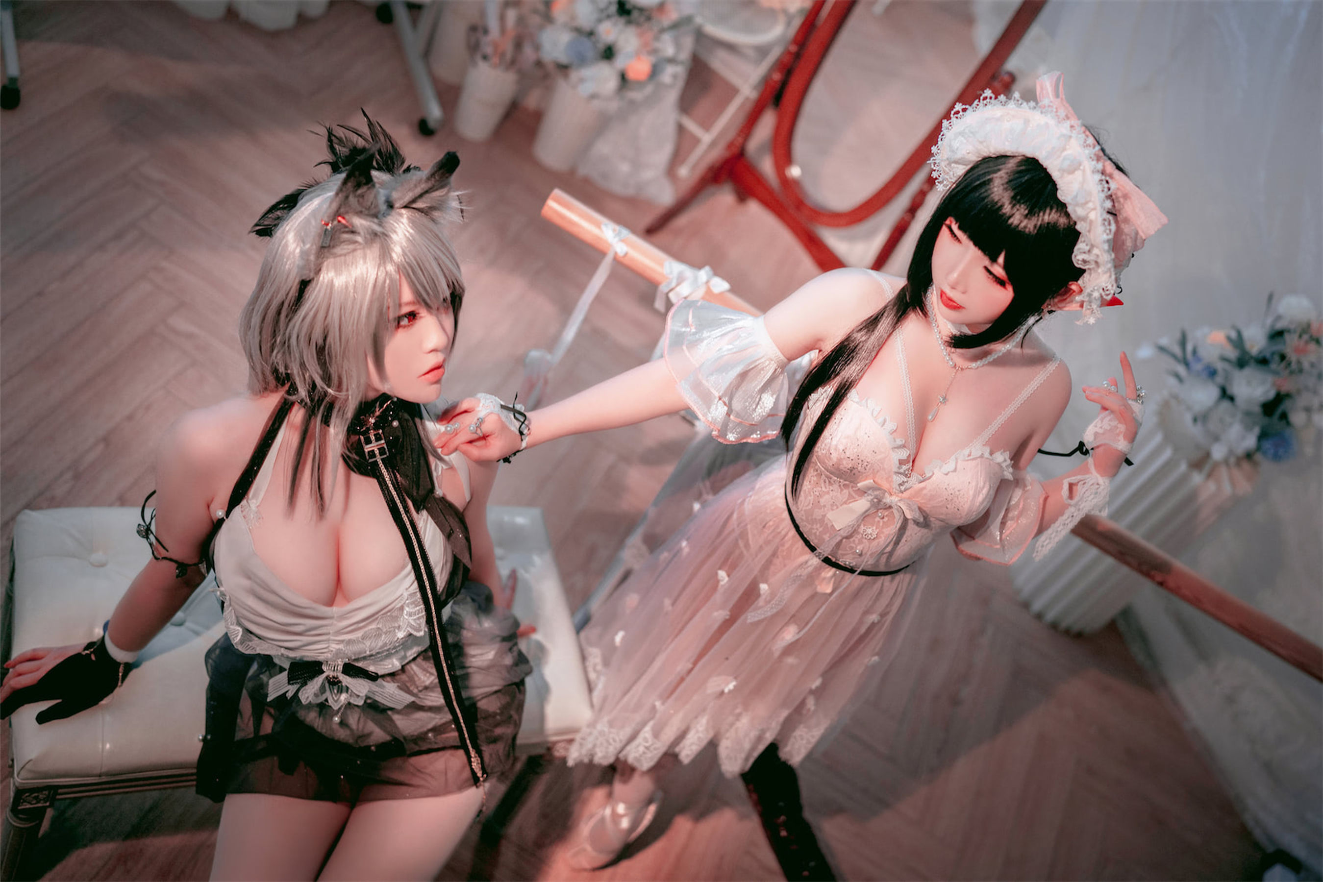 [福利COS] 可爱人气Coser面饼仙儿&半半子 - Arknights 黑x森蚺バレエ
