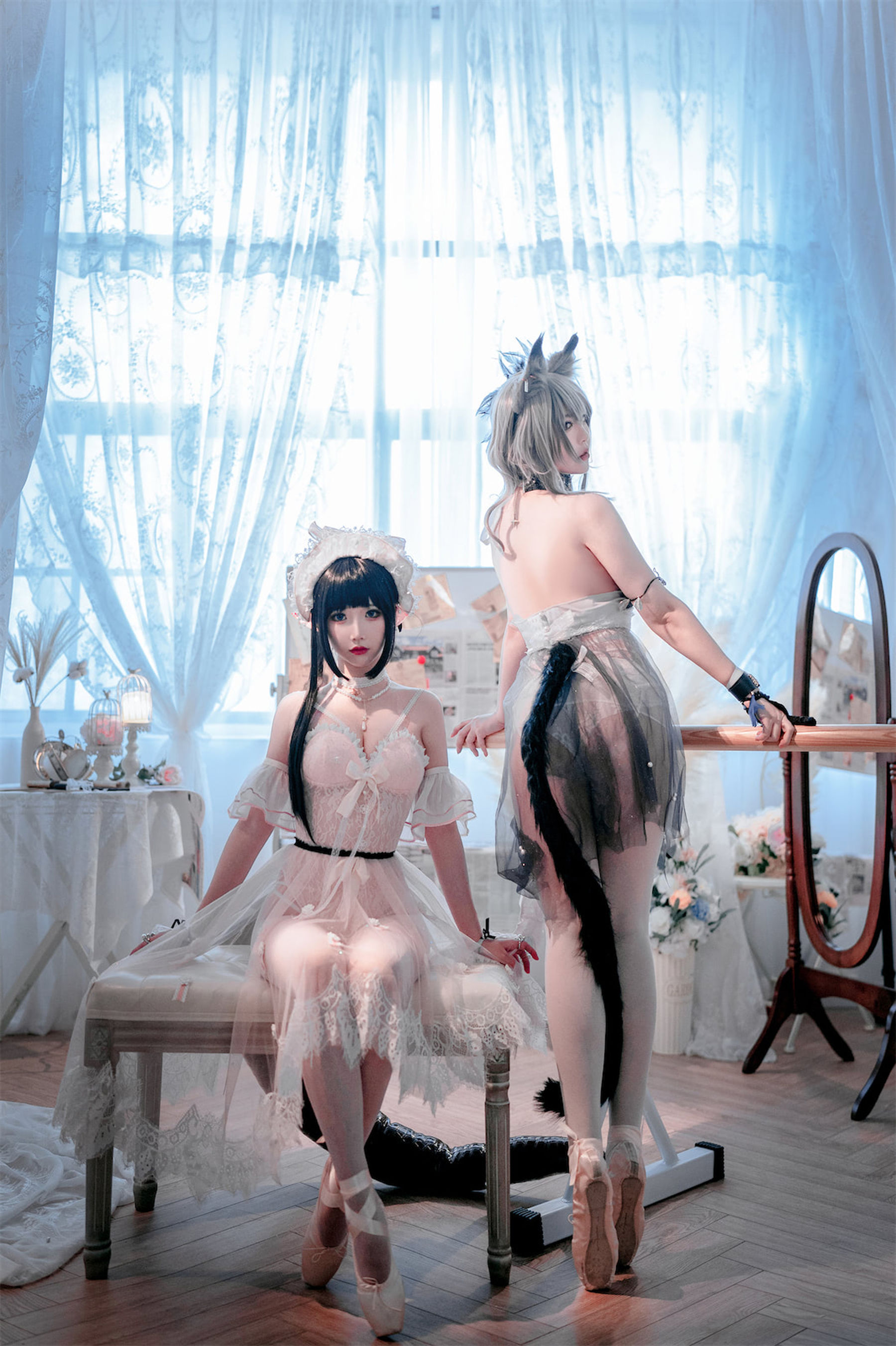 [福利COS] 可爱人气Coser面饼仙儿&半半子 - Arknights 黑x森蚺バレエ