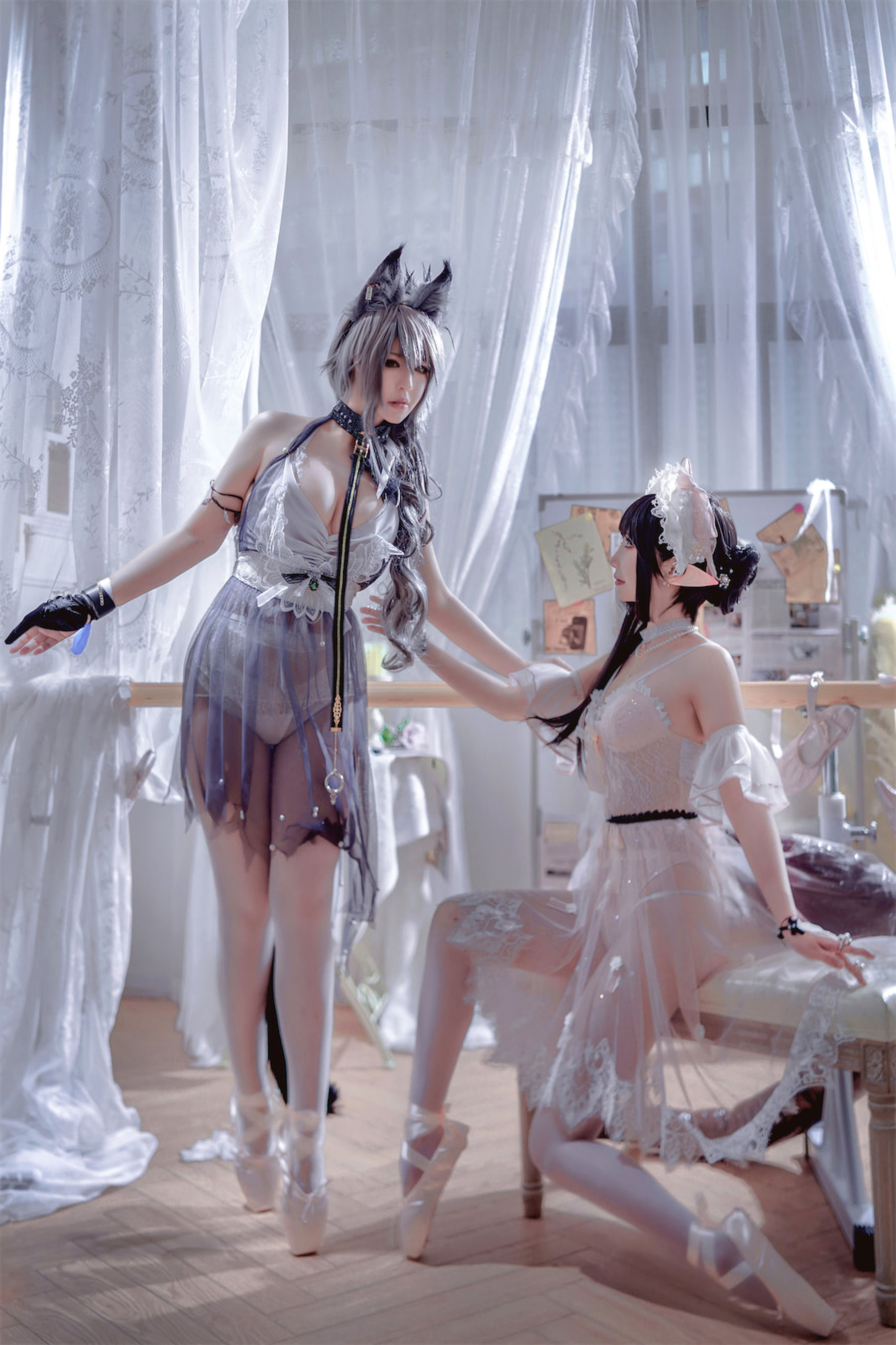 [福利COS] 可爱人气Coser面饼仙儿&半半子 - Arknights 黑x森蚺バレエ