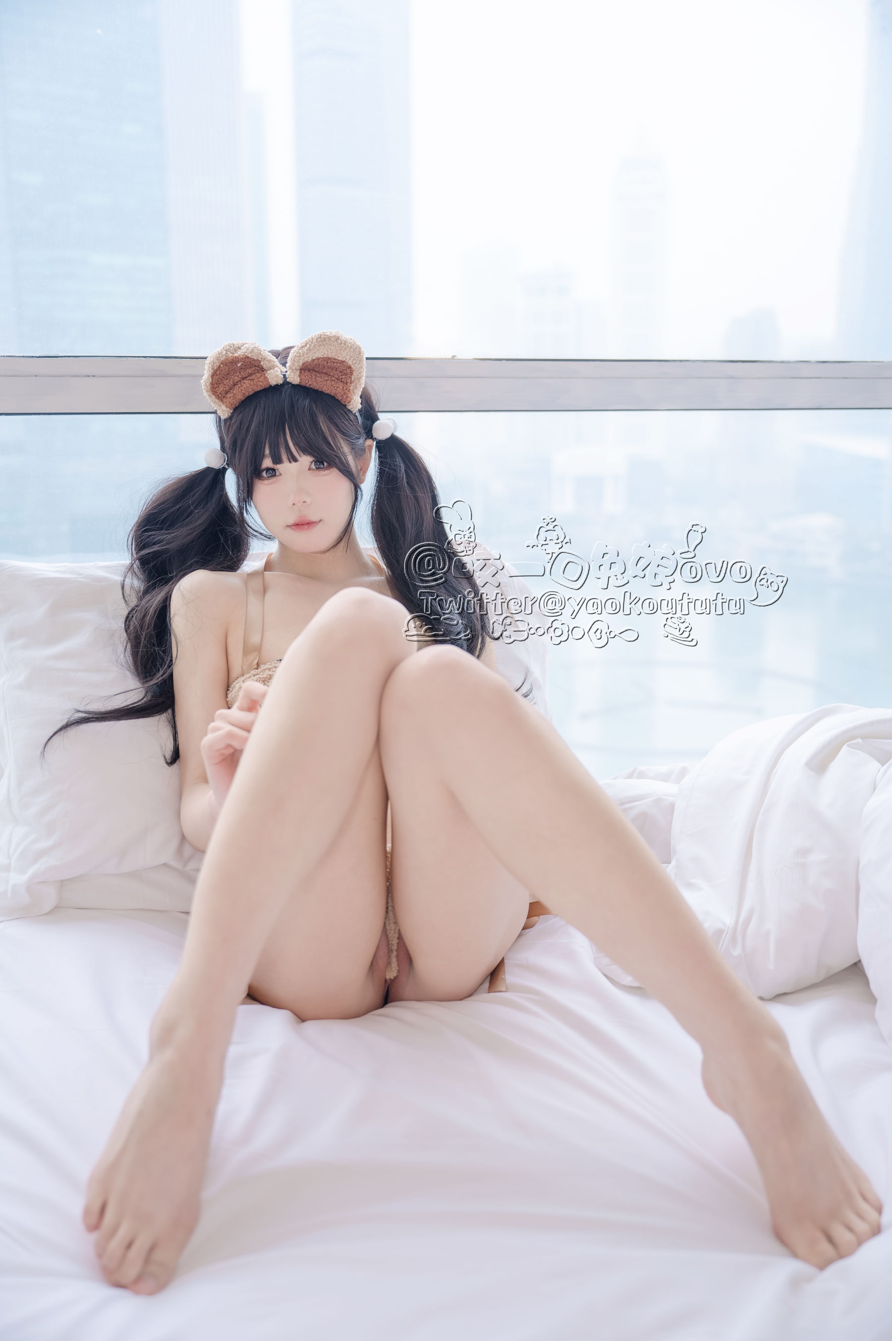 [福利COS] 咬一口兔娘 - 小熊睡衣