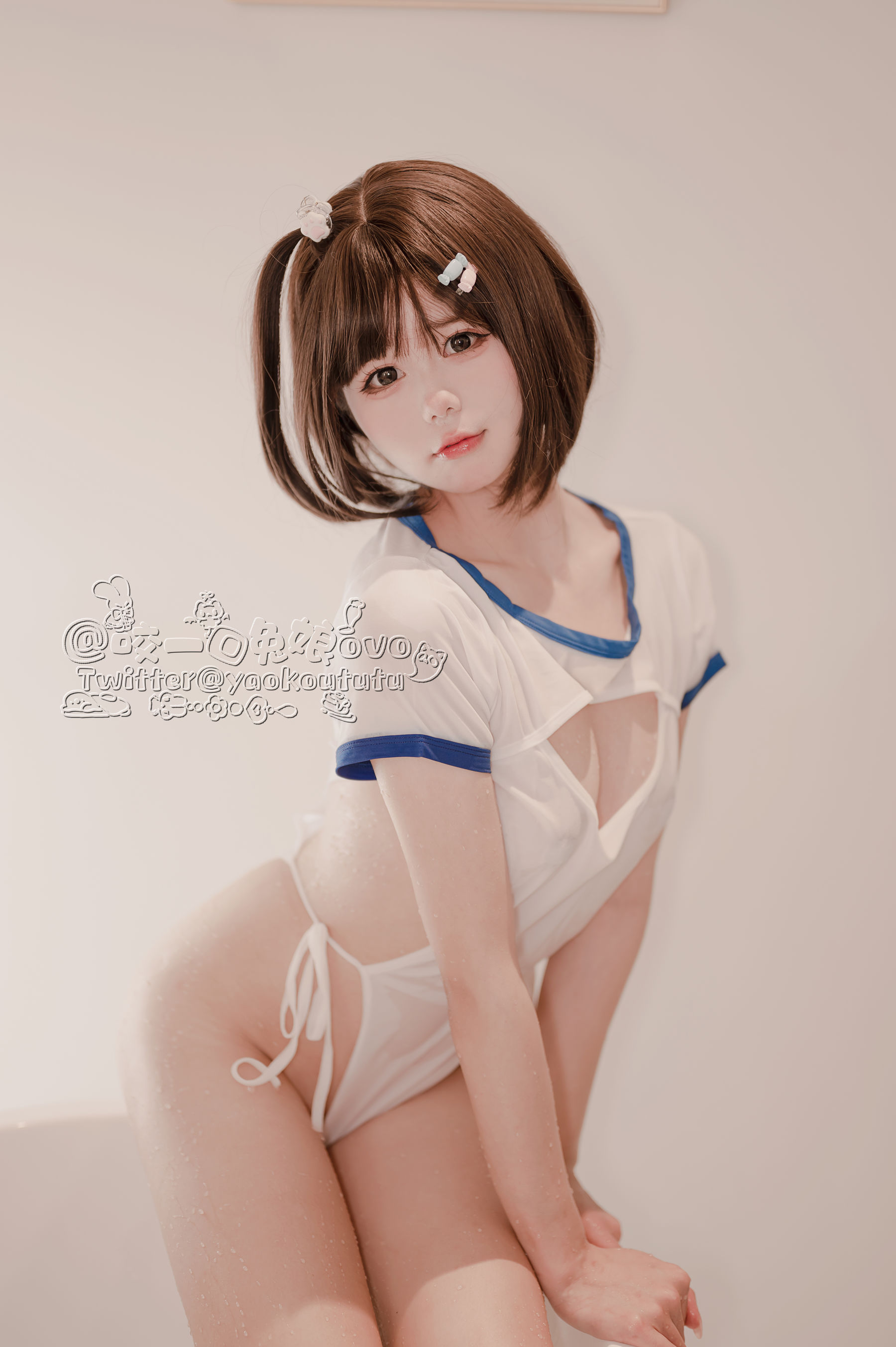 [福利COS] 咬一口兔娘 - 纯白欲缸