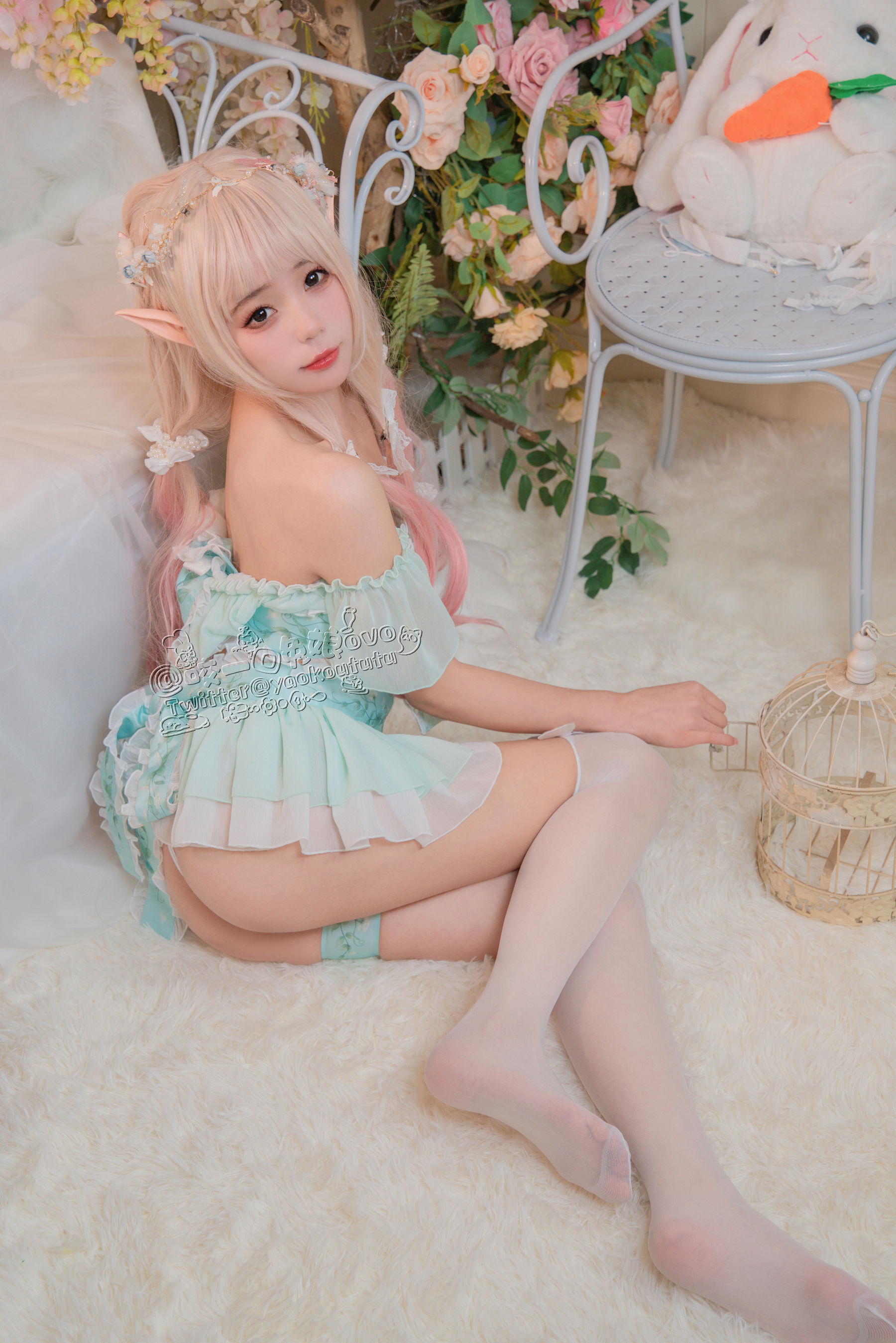 [福利COS] 咬一口兔娘 - 豌豆公主的秘密花房