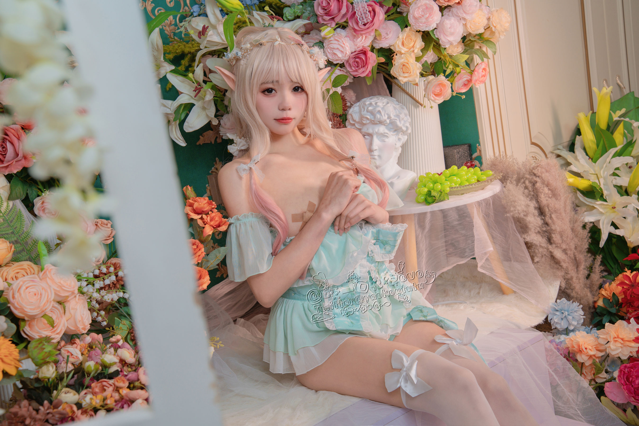 [福利COS] 咬一口兔娘 - 豌豆公主的秘密花房