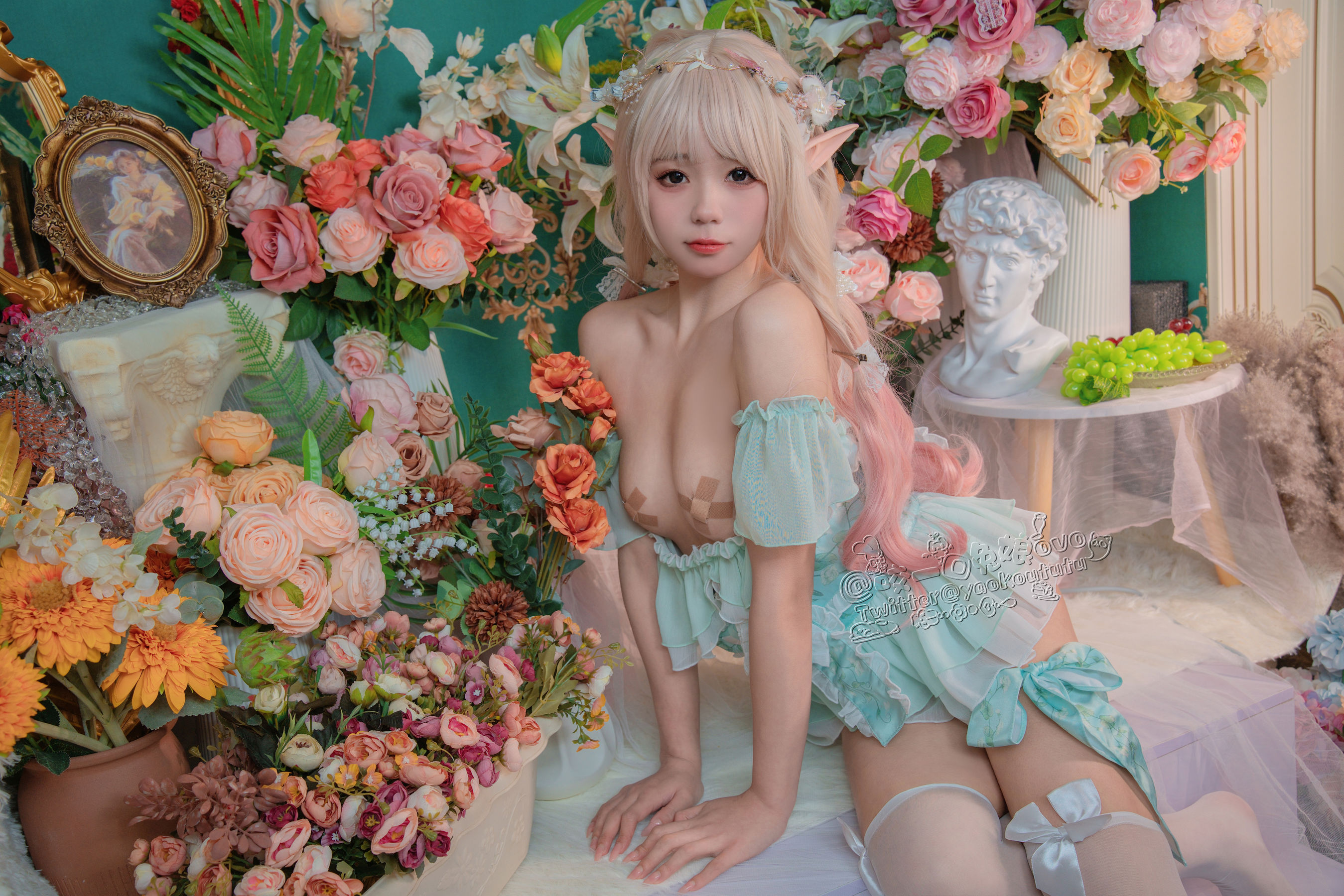 [福利COS] 咬一口兔娘 - 豌豆公主的秘密花房