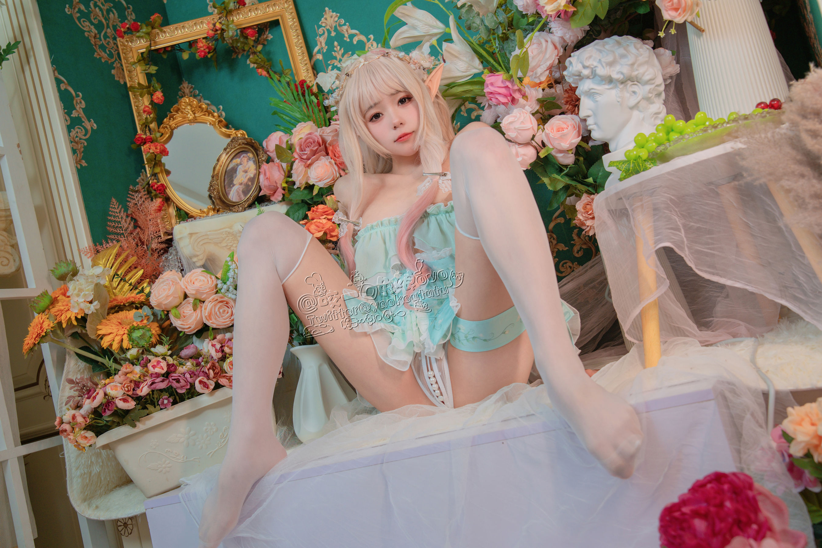 [福利COS] 咬一口兔娘 - 豌豆公主的秘密花房