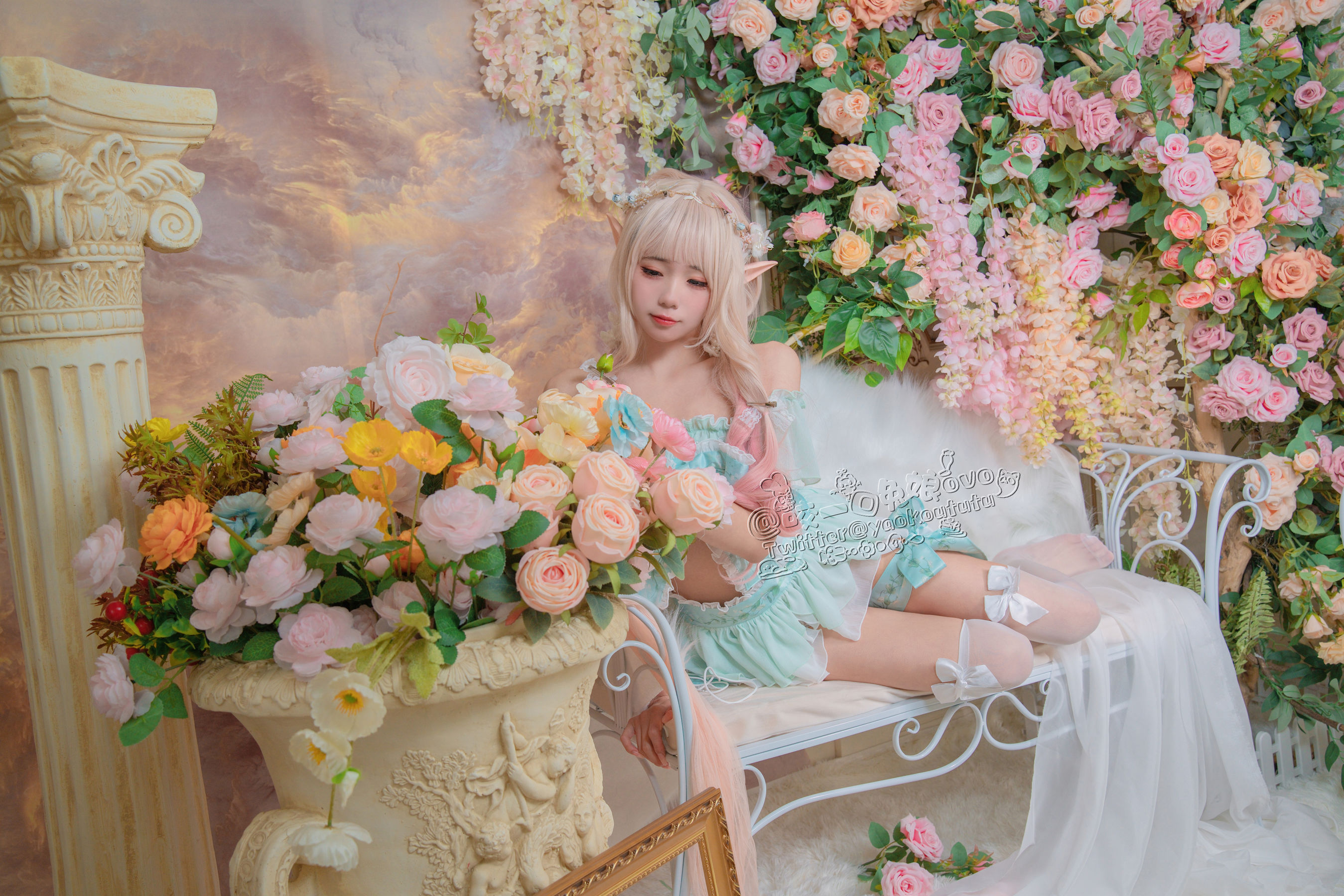 [福利COS] 咬一口兔娘 - 豌豆公主的秘密花房
