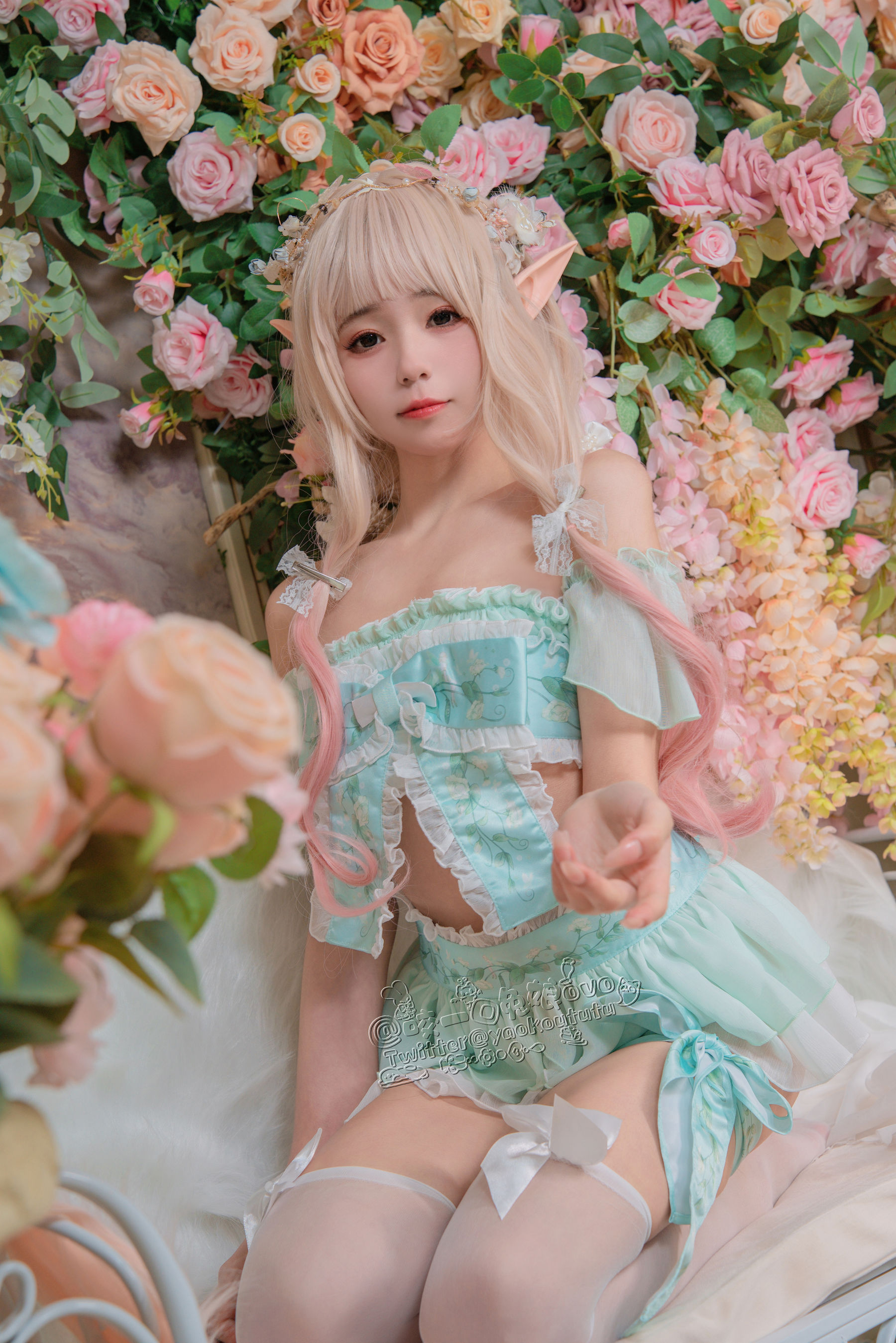 [福利COS] 咬一口兔娘 - 豌豆公主的秘密花房
