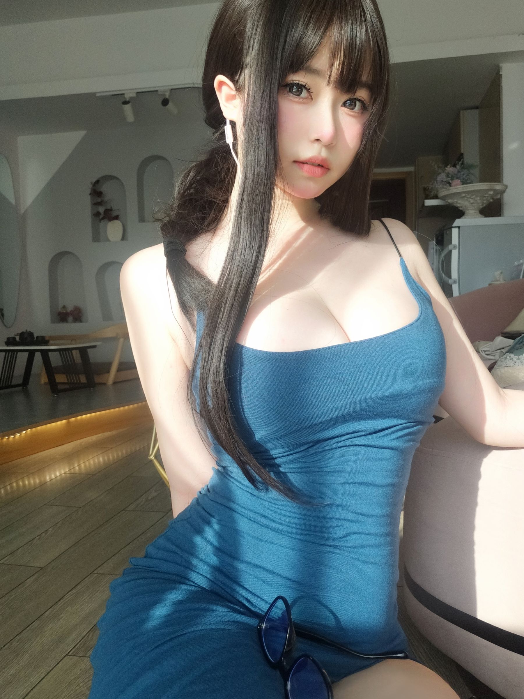[福利COS] 女主K - 乘凉的姐姐