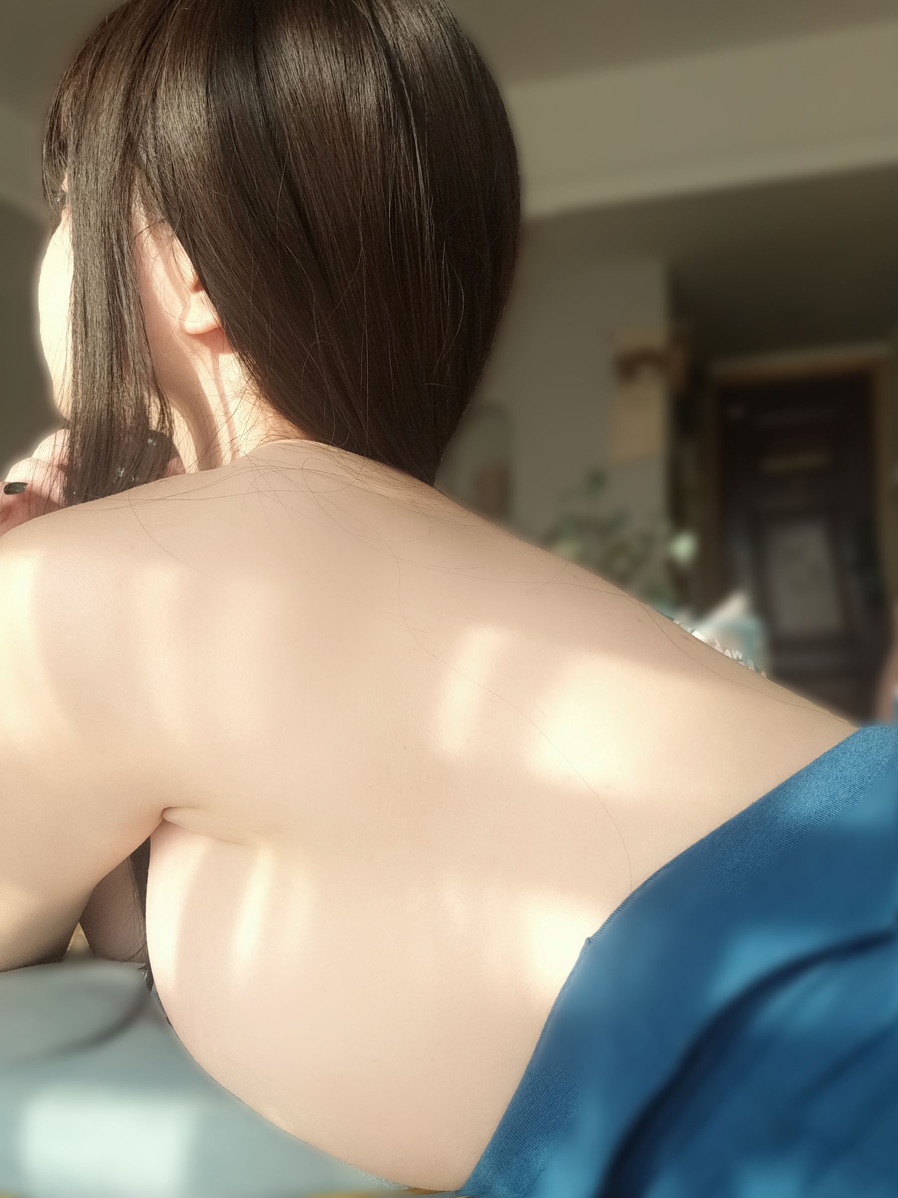 [福利COS] 女主K - 乘凉的姐姐