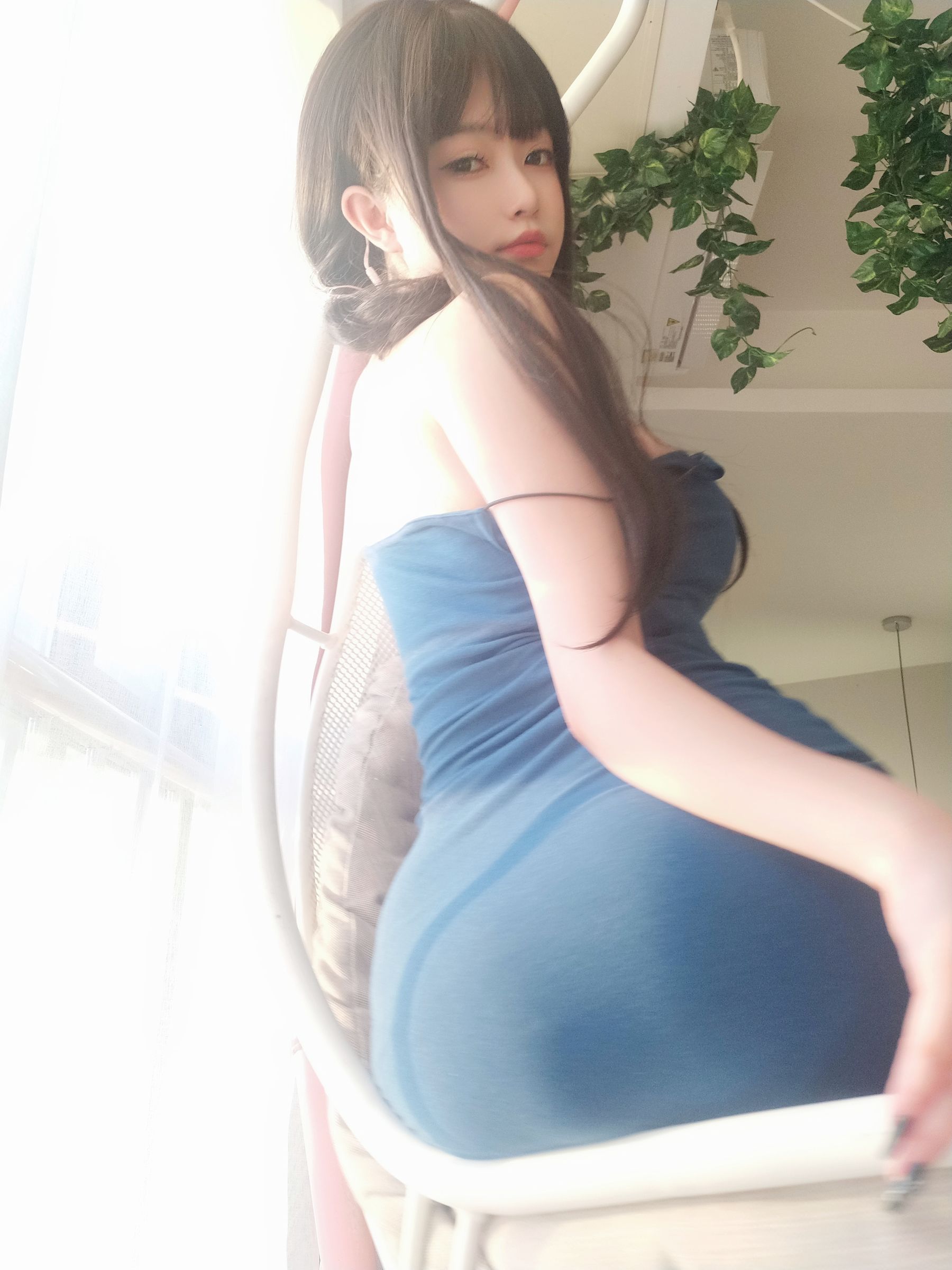 [福利COS] 女主K - 乘凉的姐姐