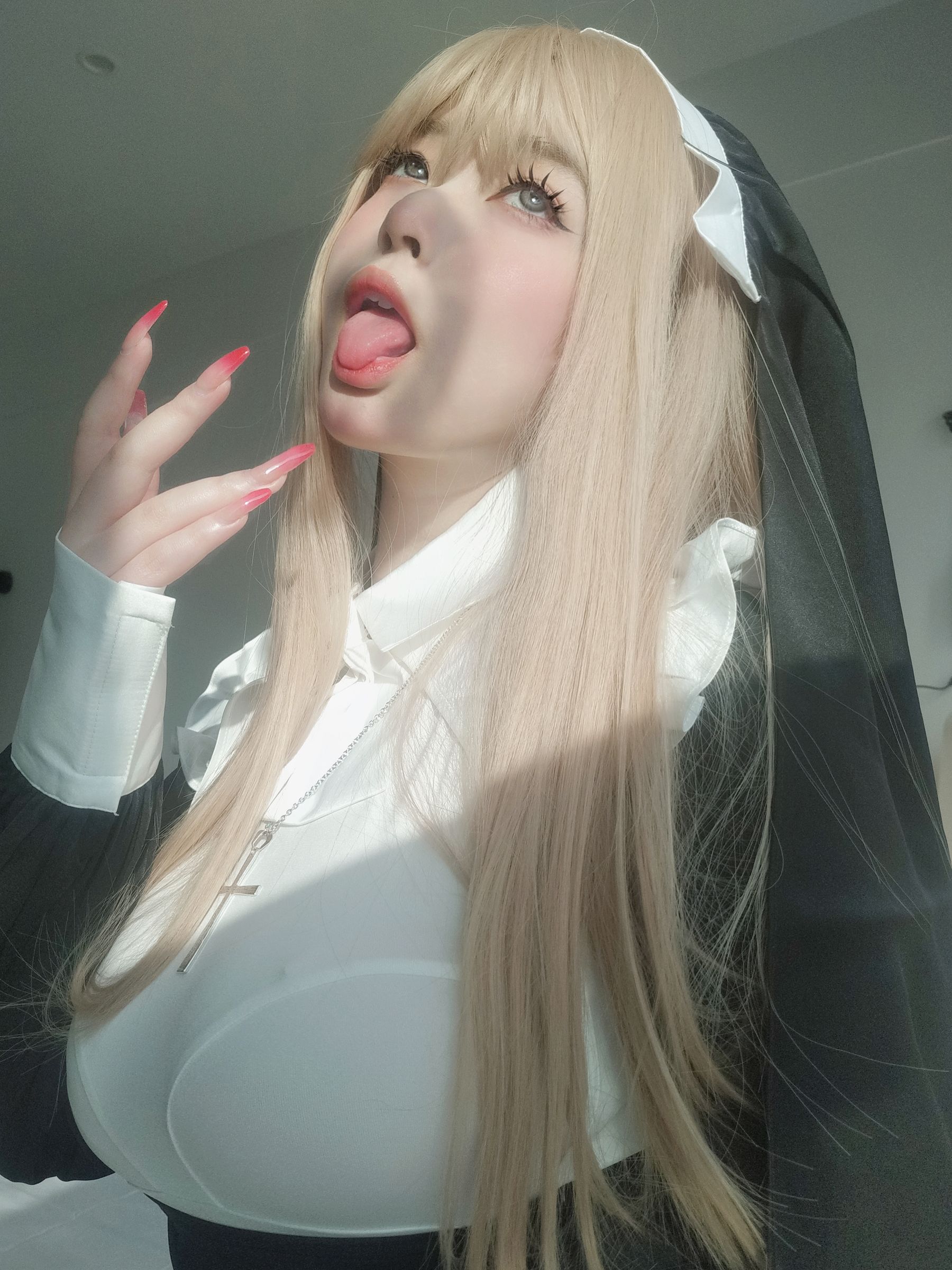 [福利COS] 女主K - 修女