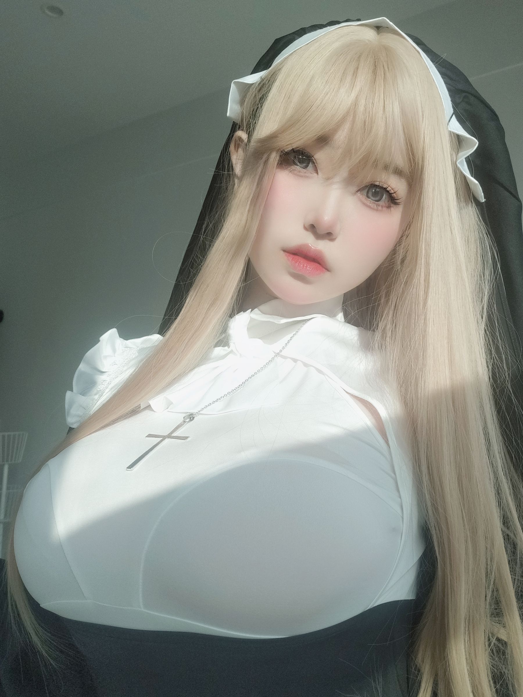 [福利COS] 女主K - 修女