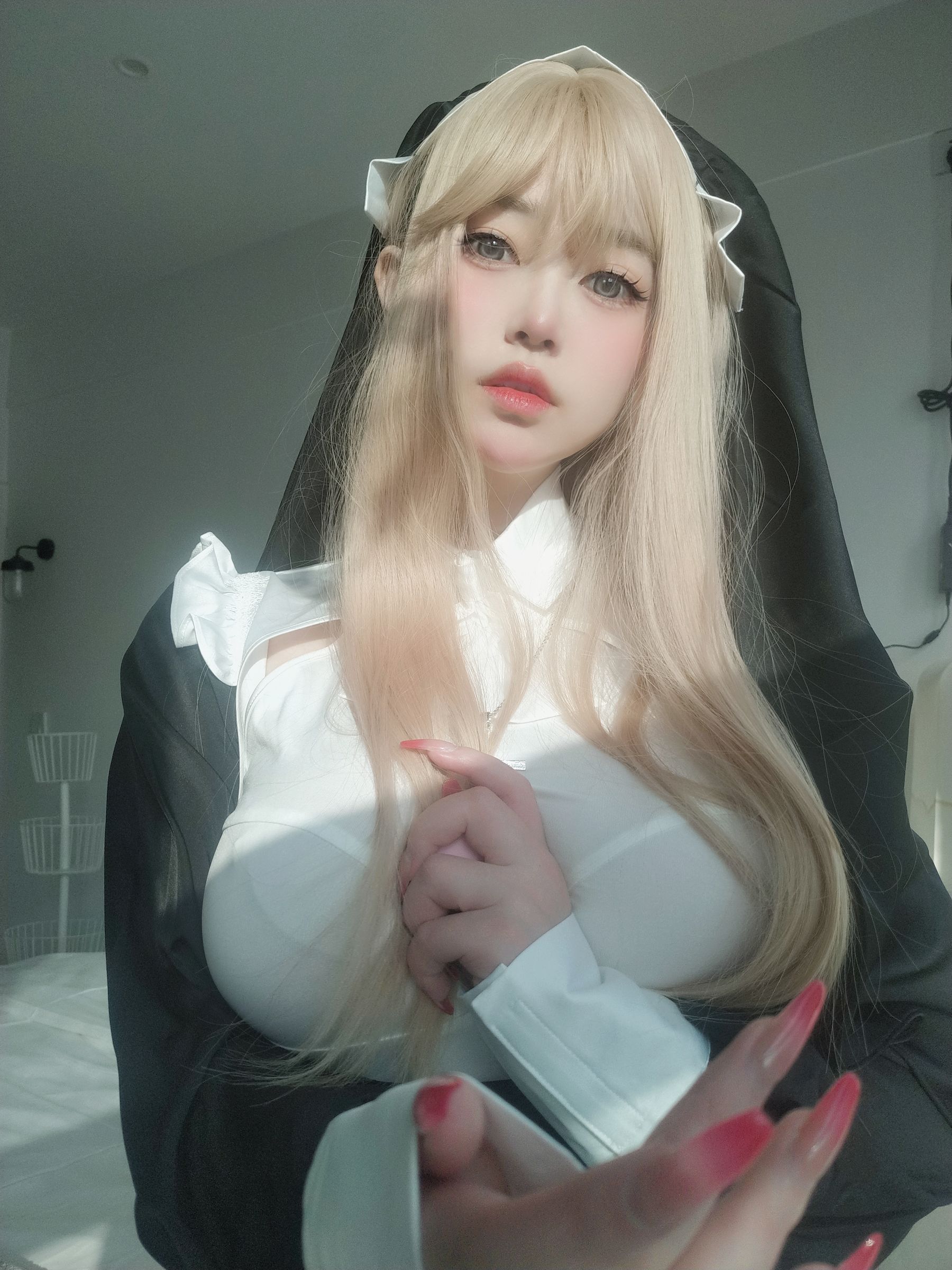 [福利COS] 女主K - 修女