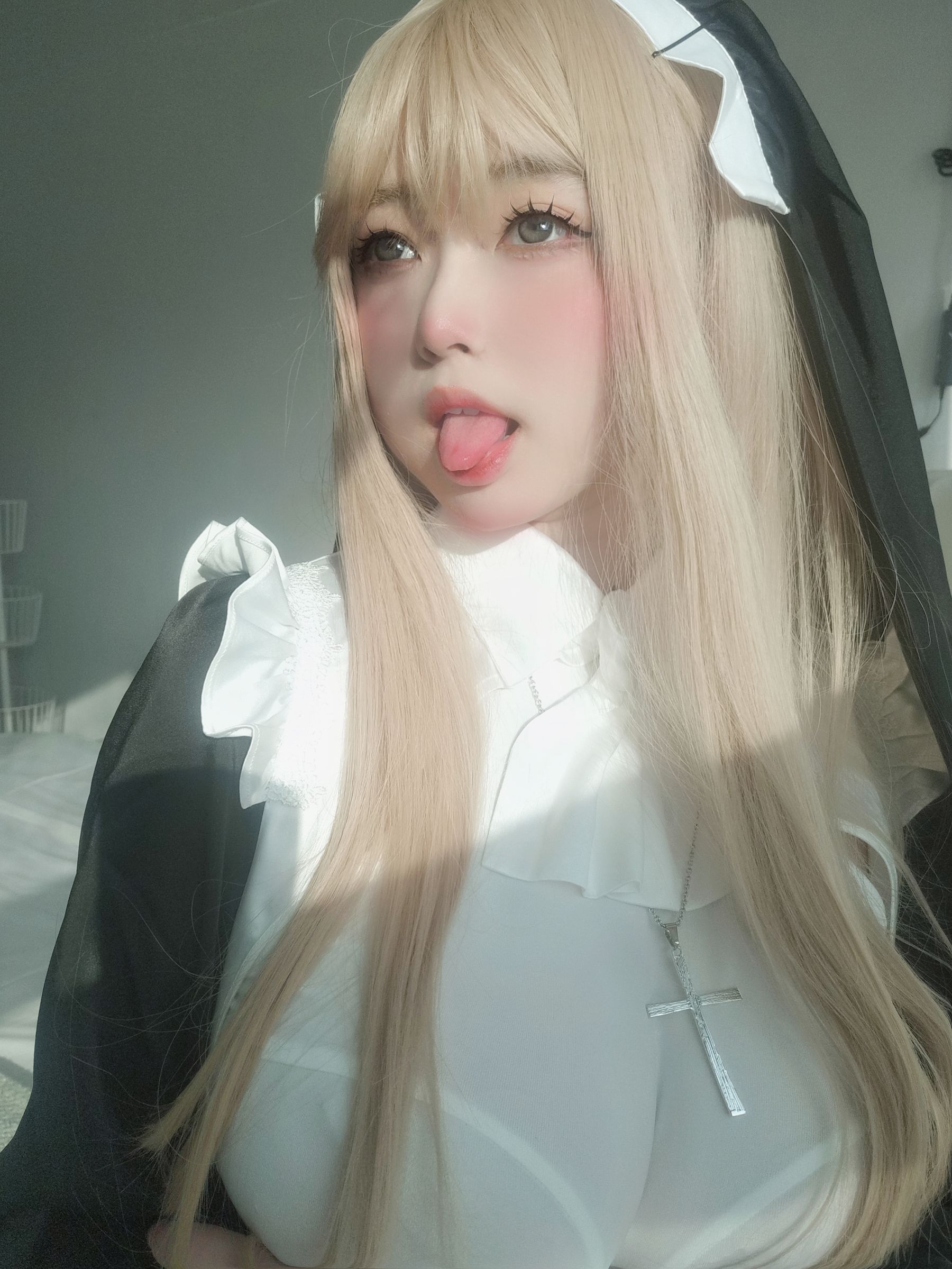[福利COS] 女主K - 修女