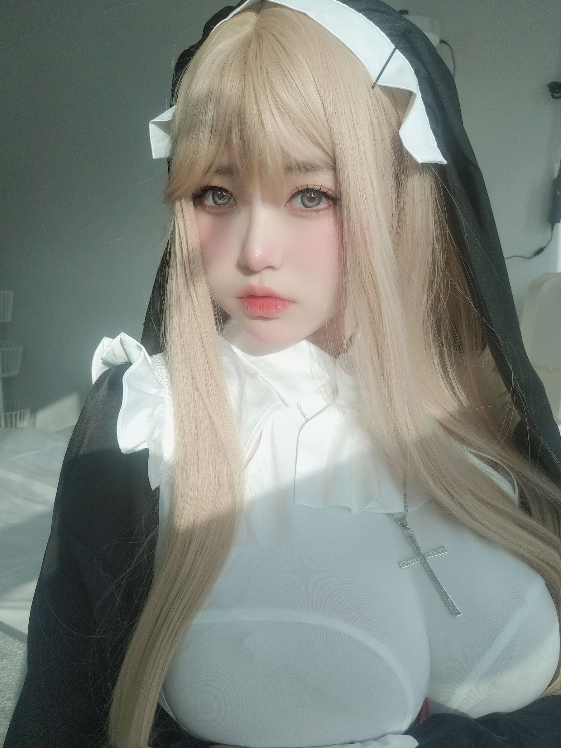 [福利COS] 女主K - 修女