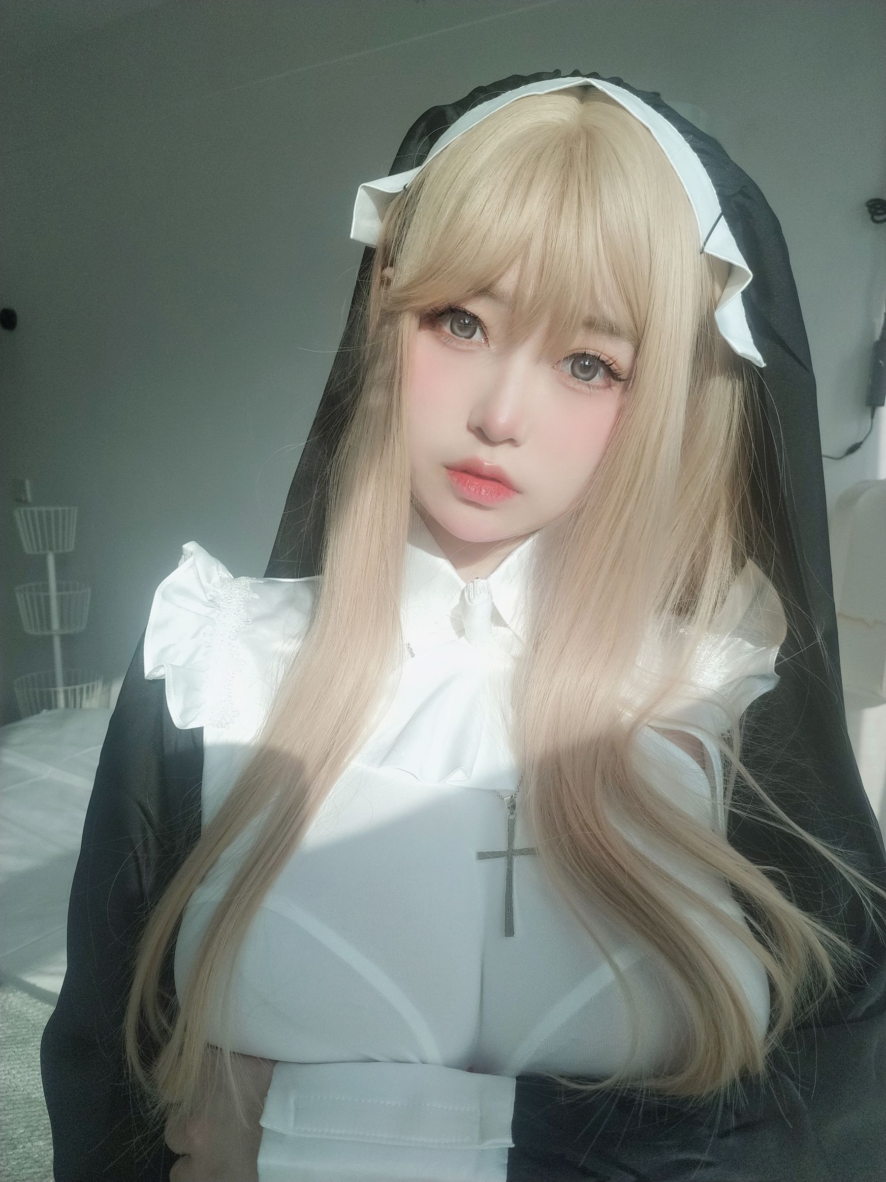 [福利COS] 女主K - 修女