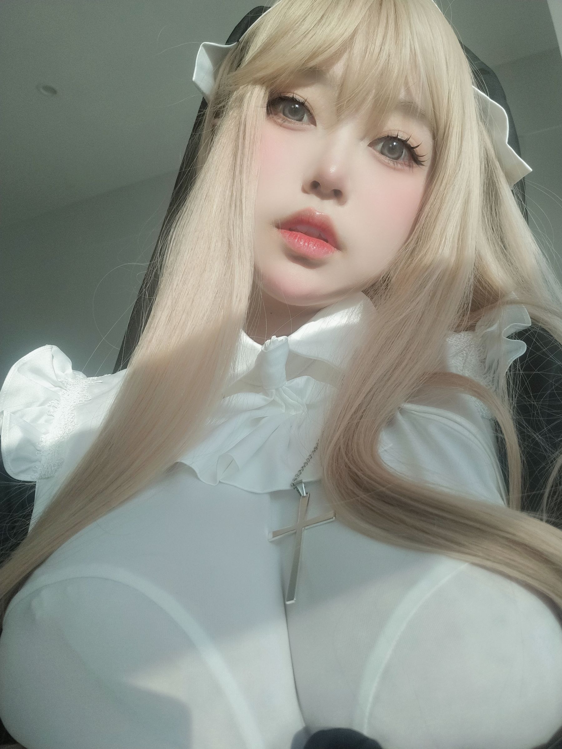 [福利COS] 女主K - 修女