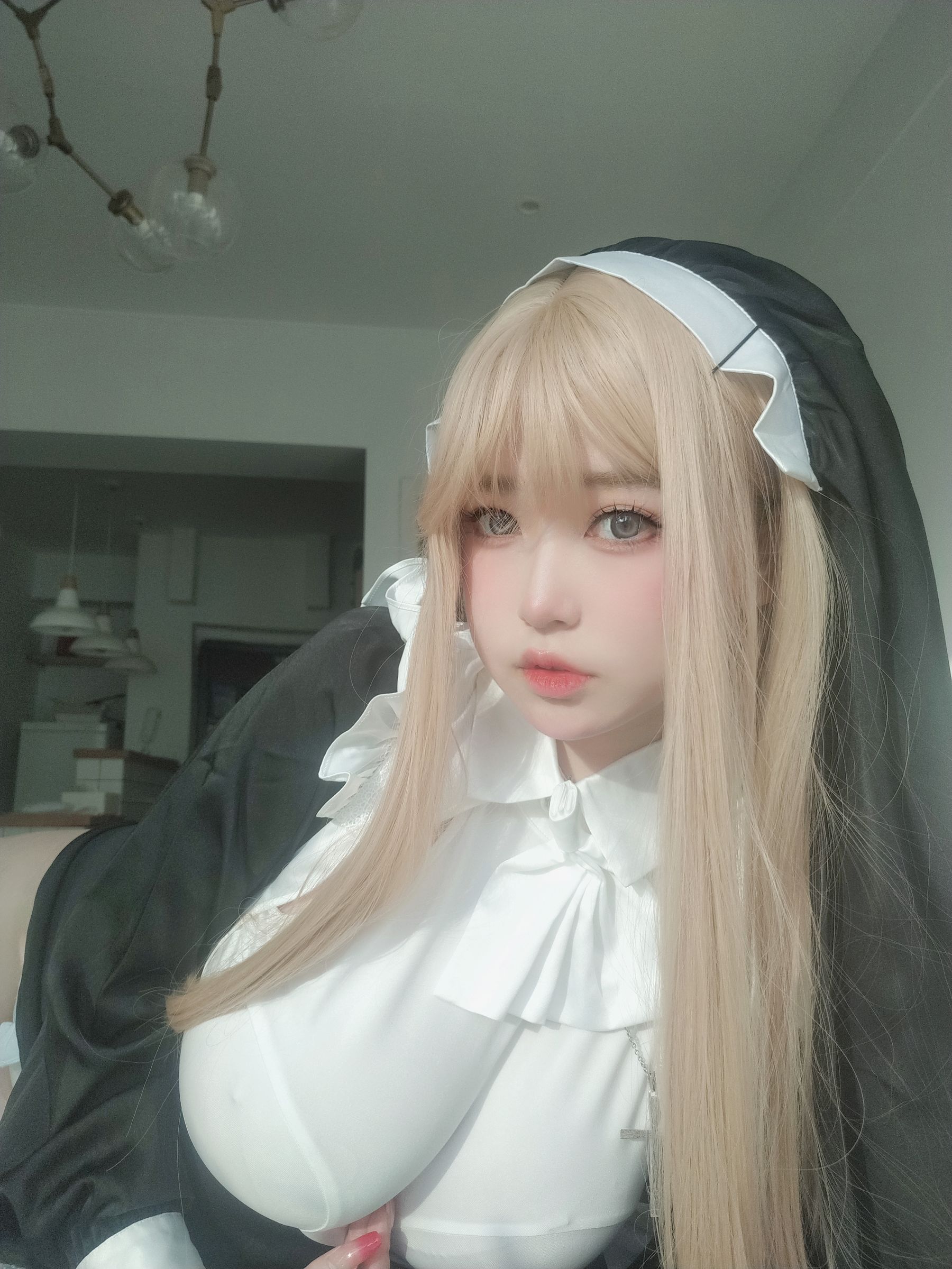 [福利COS] 女主K - 修女