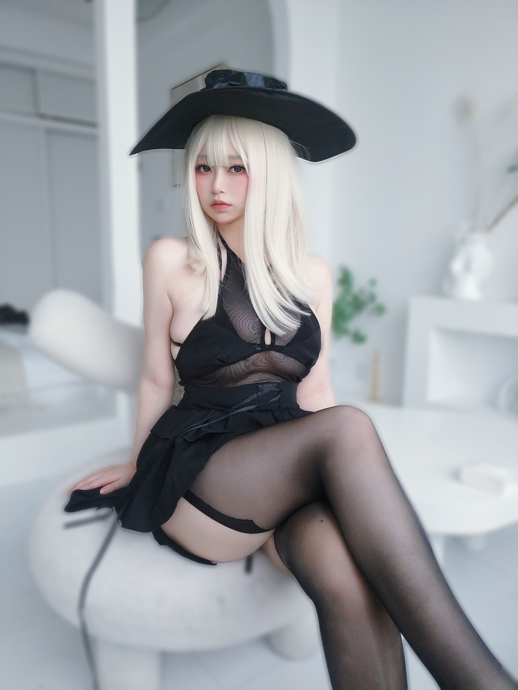 [福利COS] 女主K - 女巫