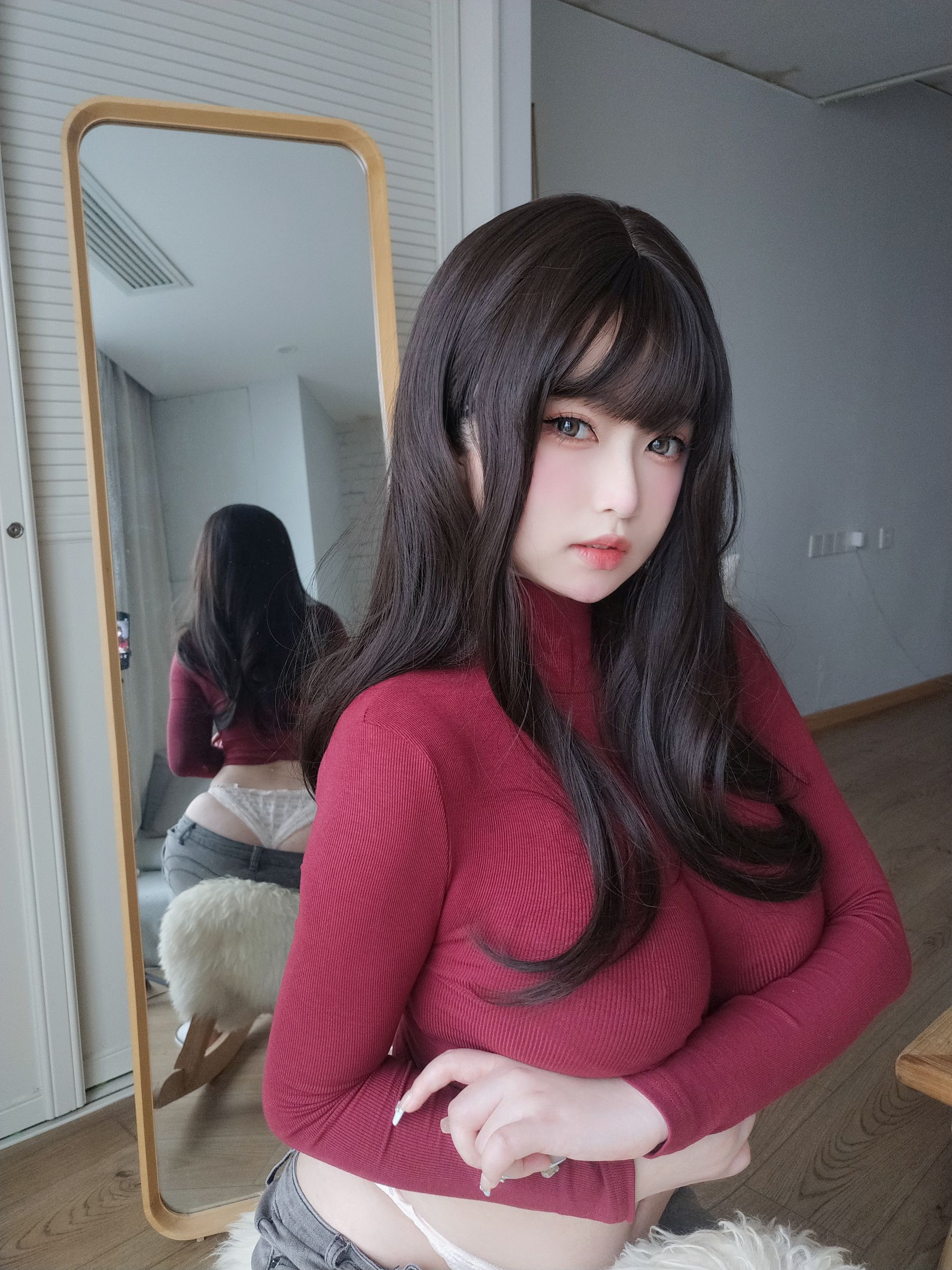 [福利COS] 女主K - 红色毛衣的丰满妹妹