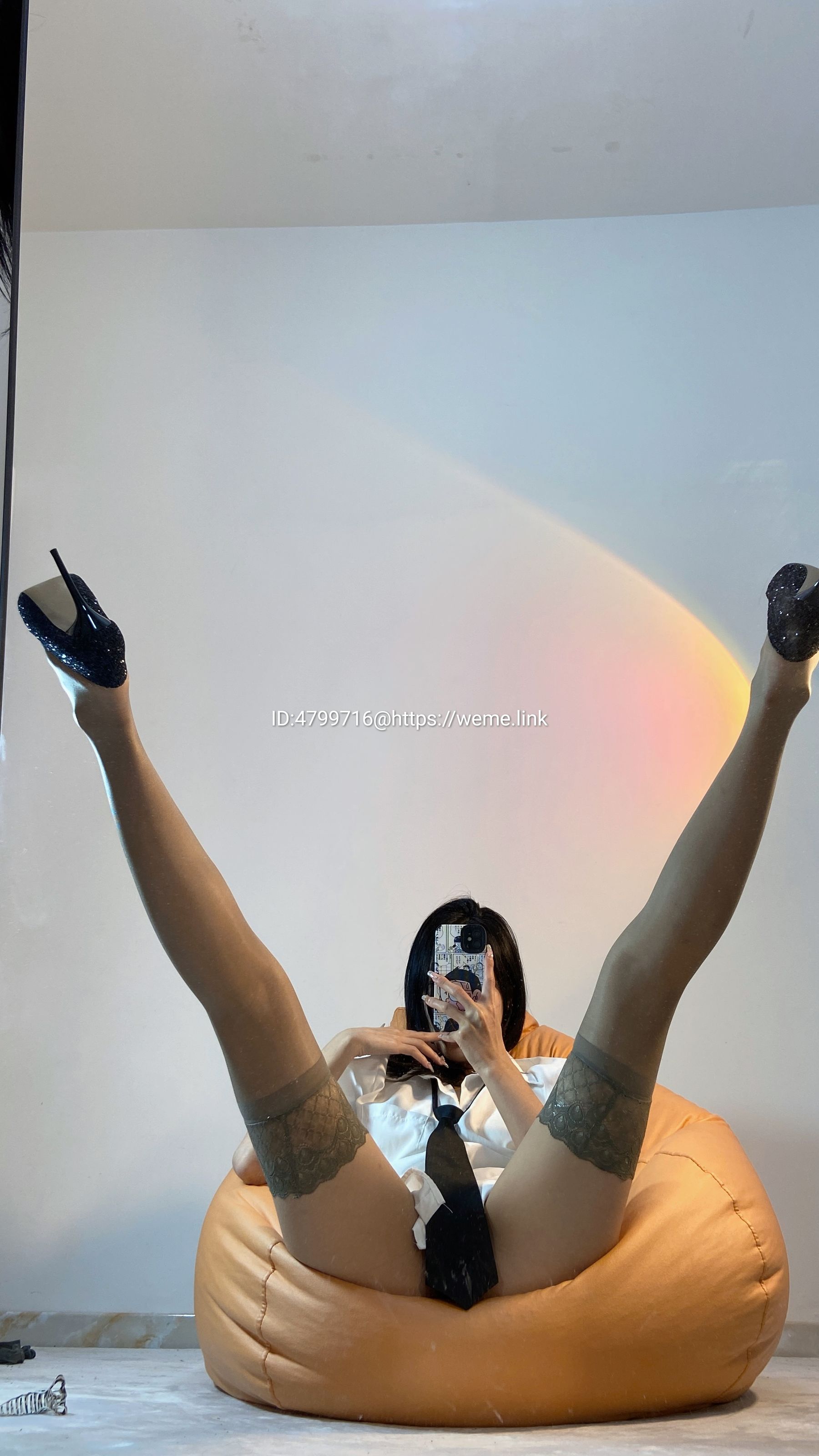 [福利COS] 徐绾绾yyyy微密圈系列视图合集