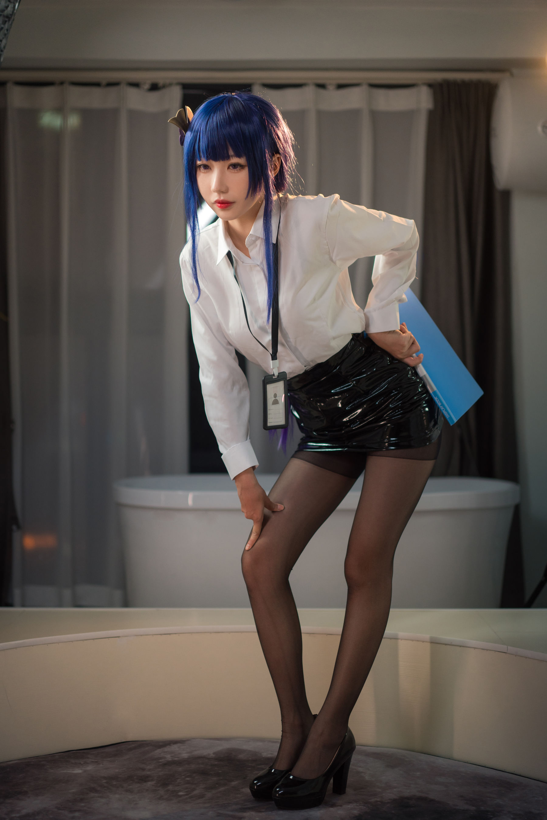 [福利COS] 无影喵喵 - OL雷电将军