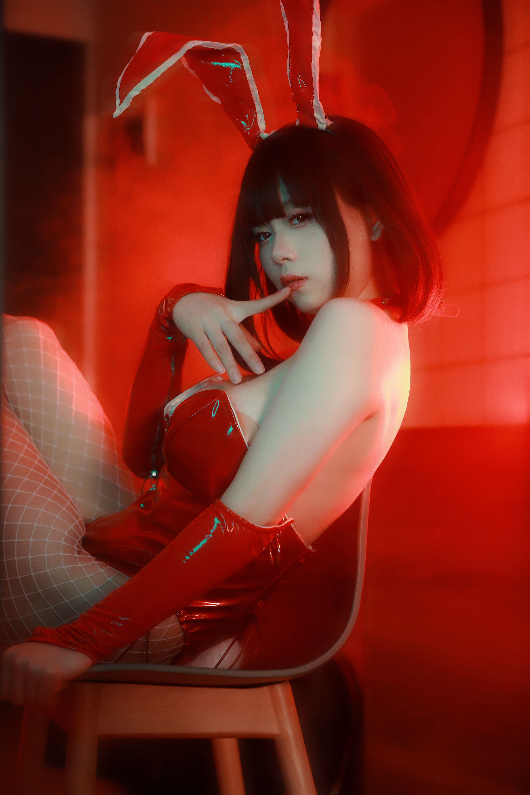 [福利COS] 末夜787 - 红色兔女郎