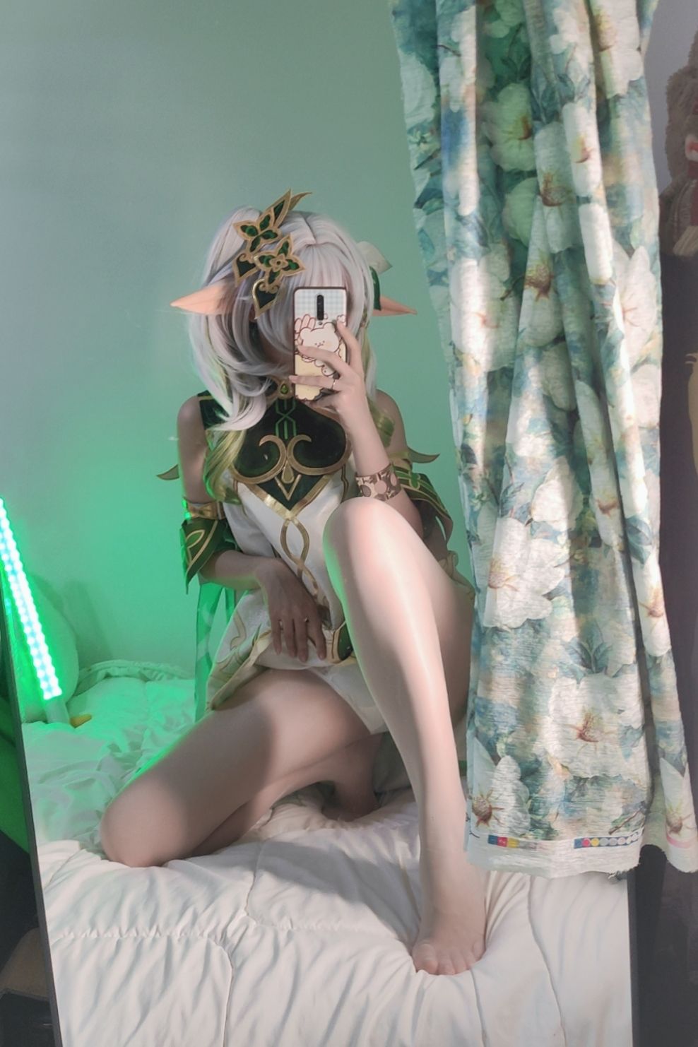 [福利COS] 洛桑w伊梓 - 小草神