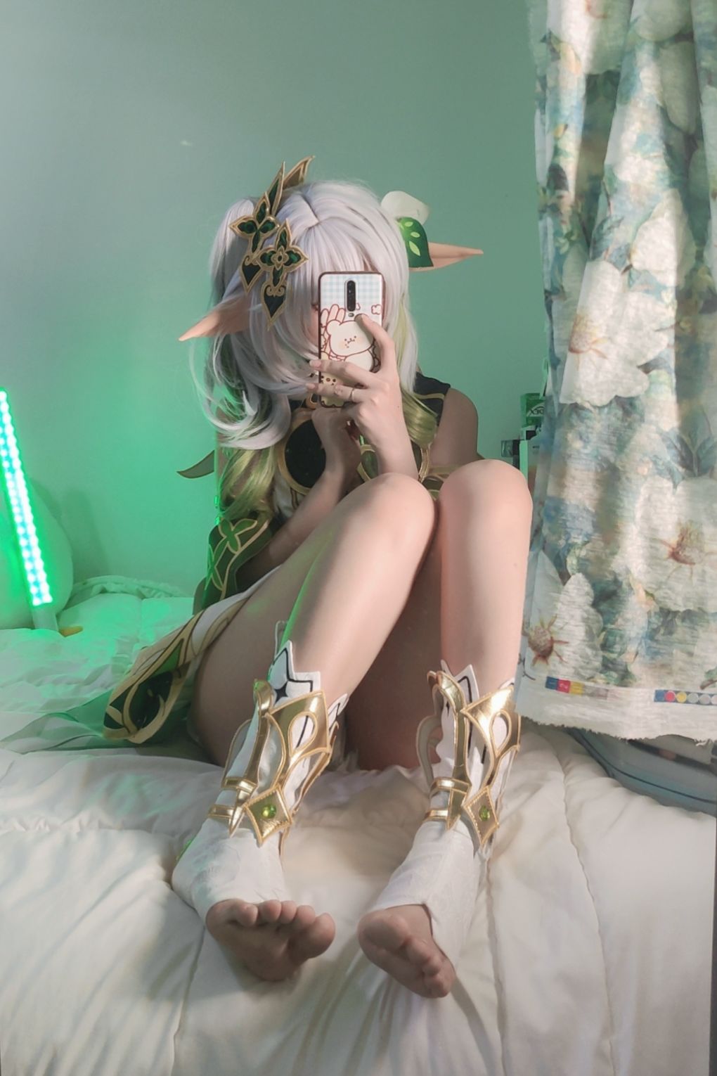 [福利COS] 洛桑w伊梓 - 小草神