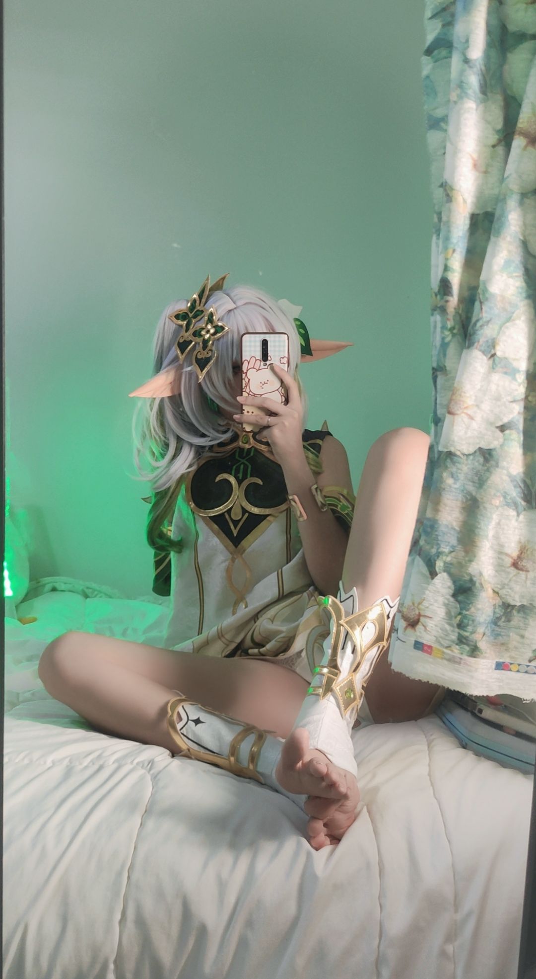 [福利COS] 洛桑w伊梓 - 小草神
