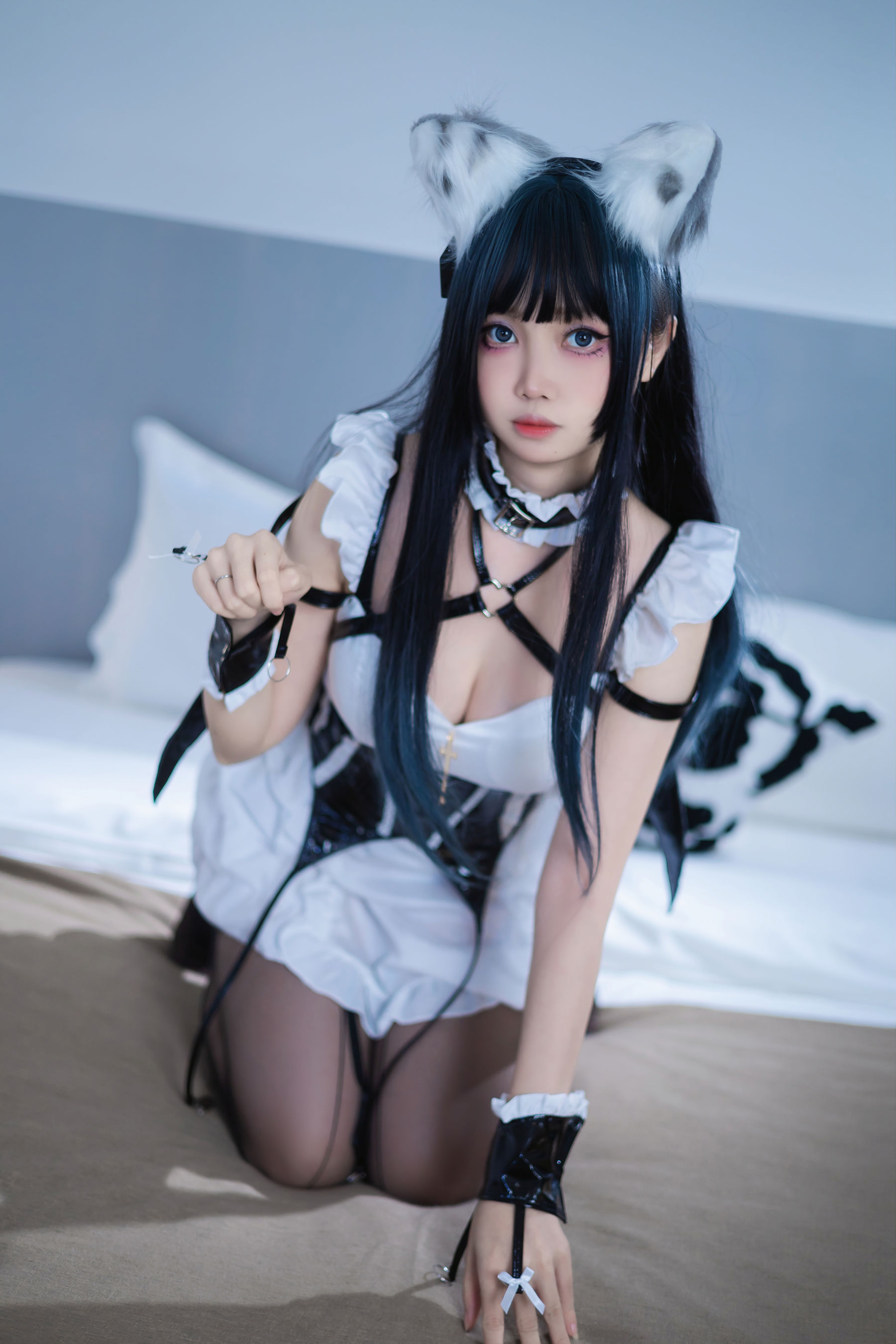 [福利COS] 洛桑w伊梓 - 猫耳小恶魔
