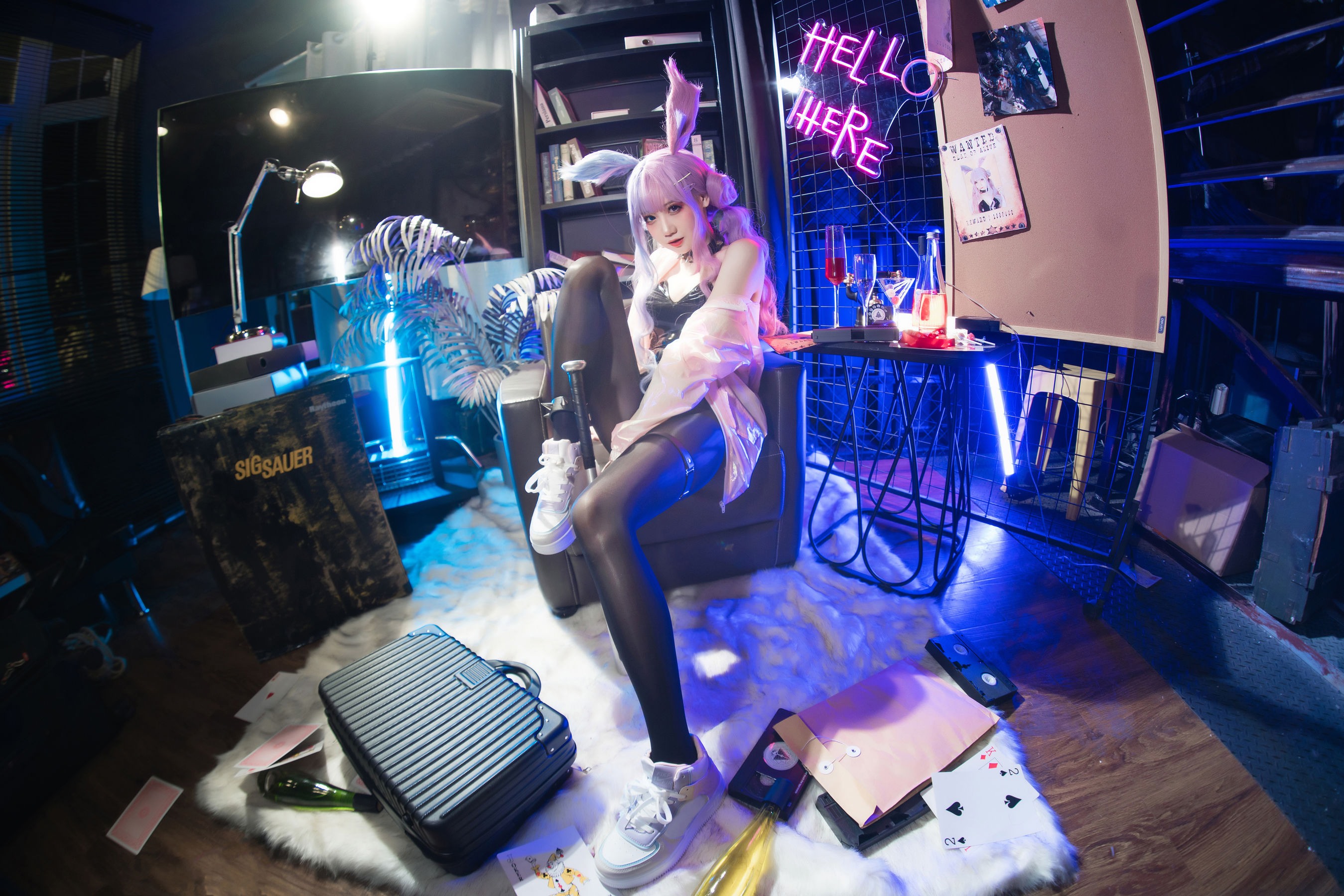 [福利COS] 焖焖碳 - 麻辣兔头X异色兔
