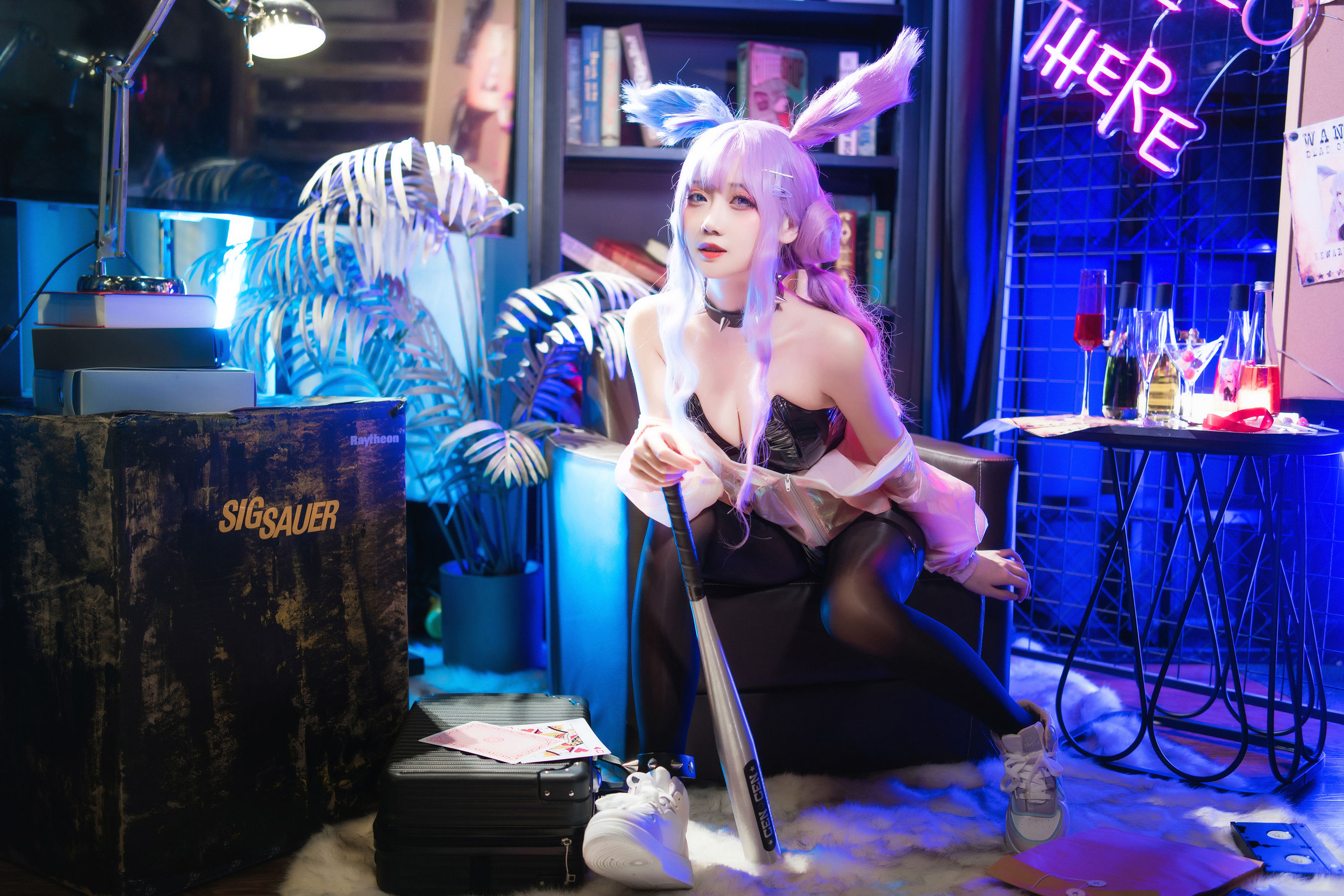 [福利COS] 焖焖碳 - 麻辣兔头X异色兔