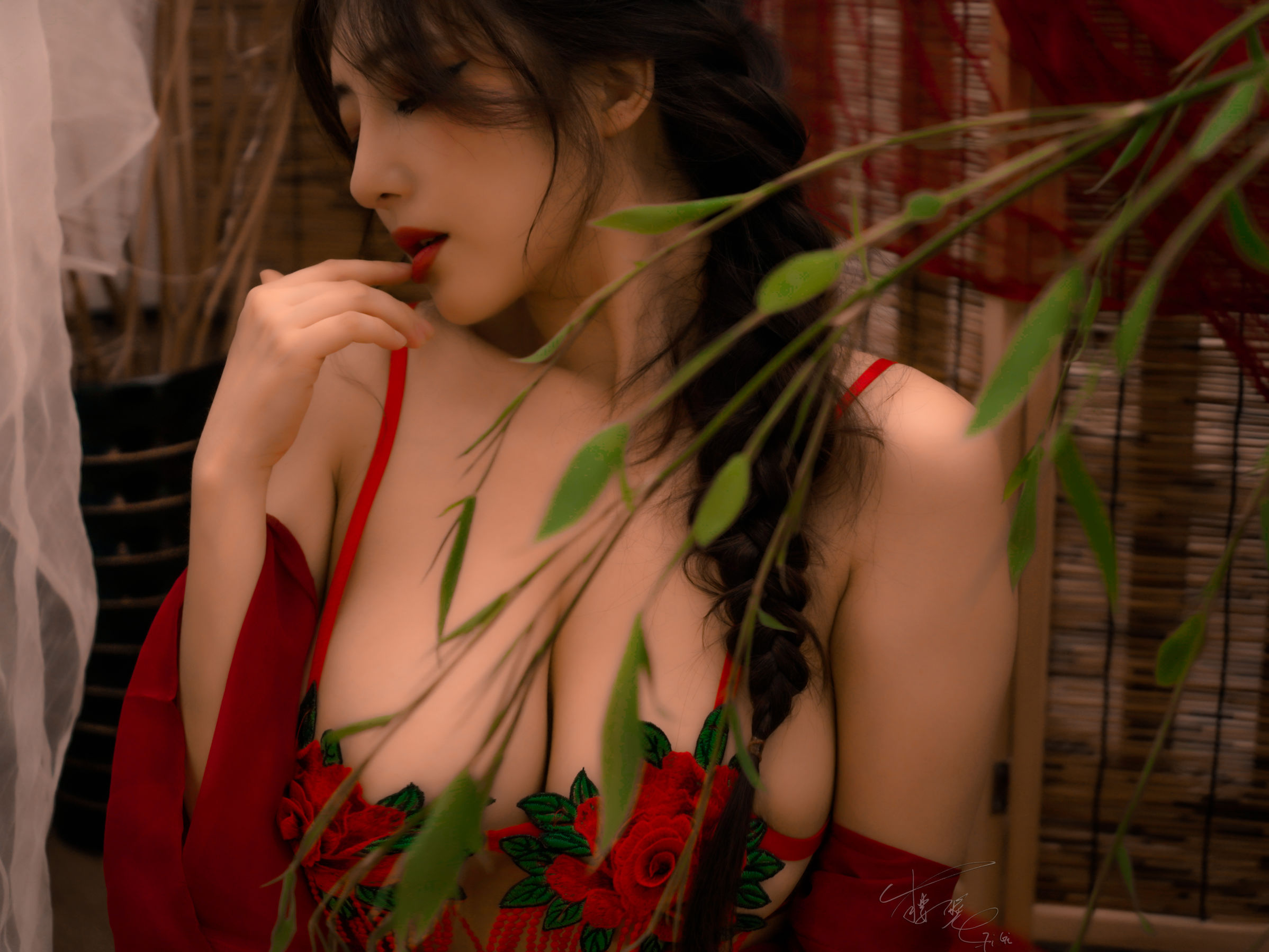 [福利COS] 网络红人樱晚gigi - 胭花