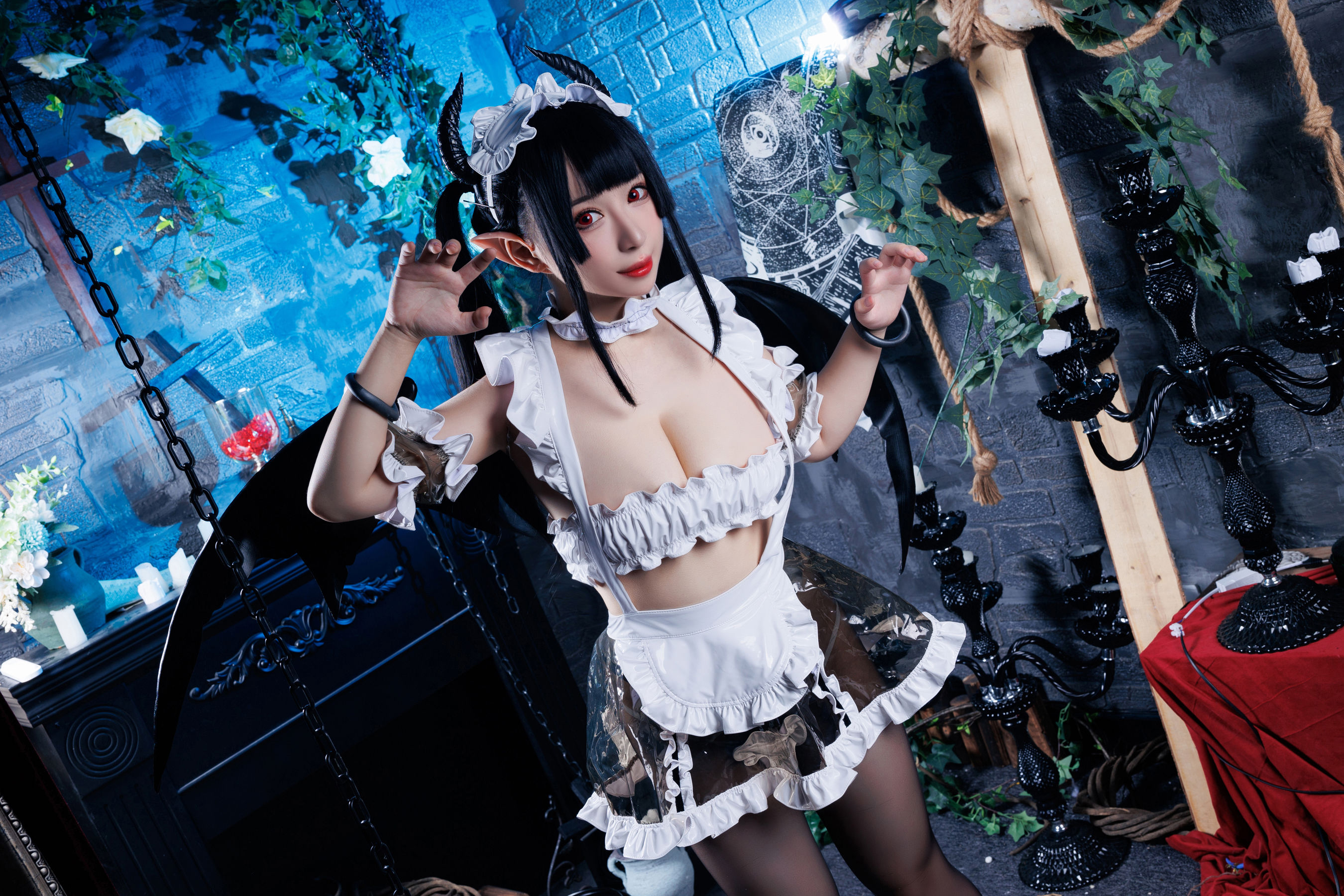 [福利COS] 胡桃猫Kurumineko - 女仆吸血姬