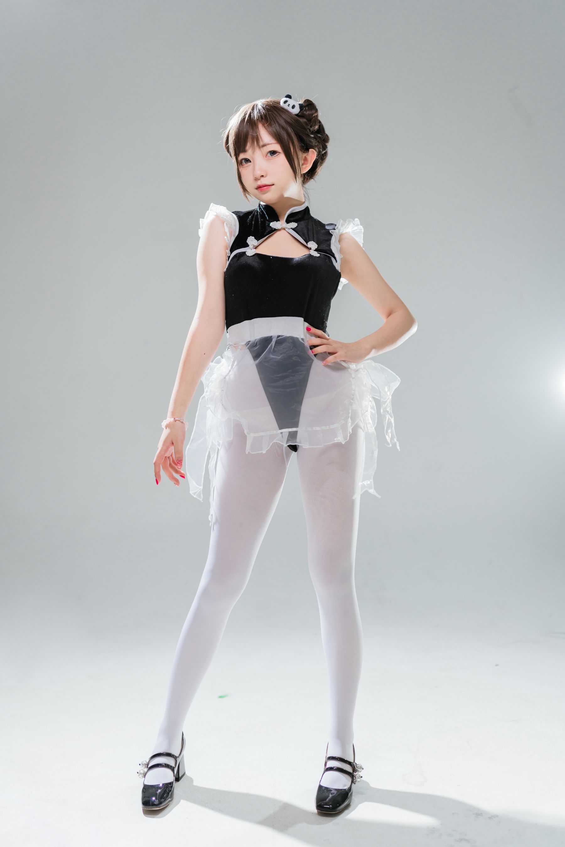 [福利COS] 花铃 - 小熊猫女仆