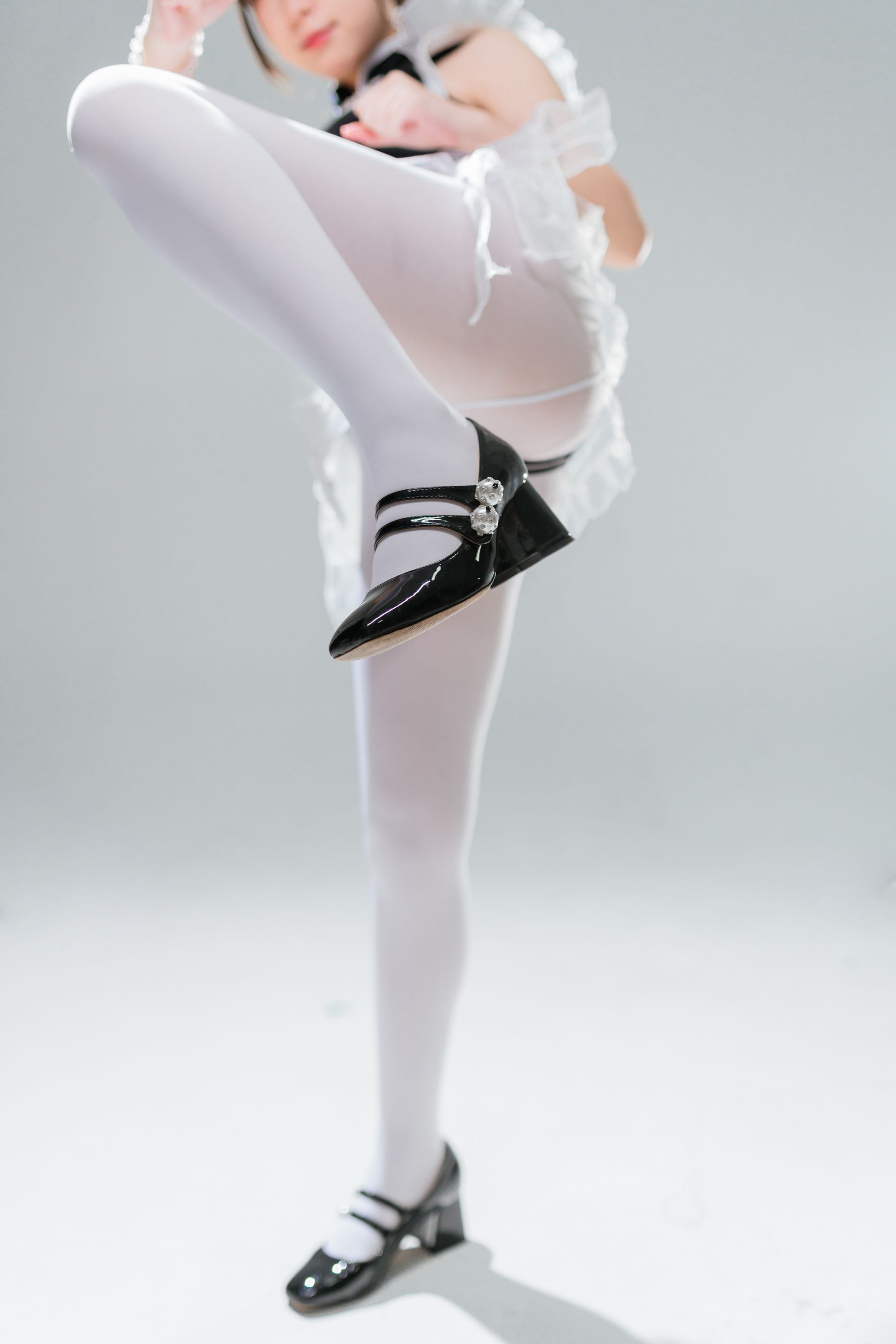 [福利COS] 花铃 - 小熊猫女仆