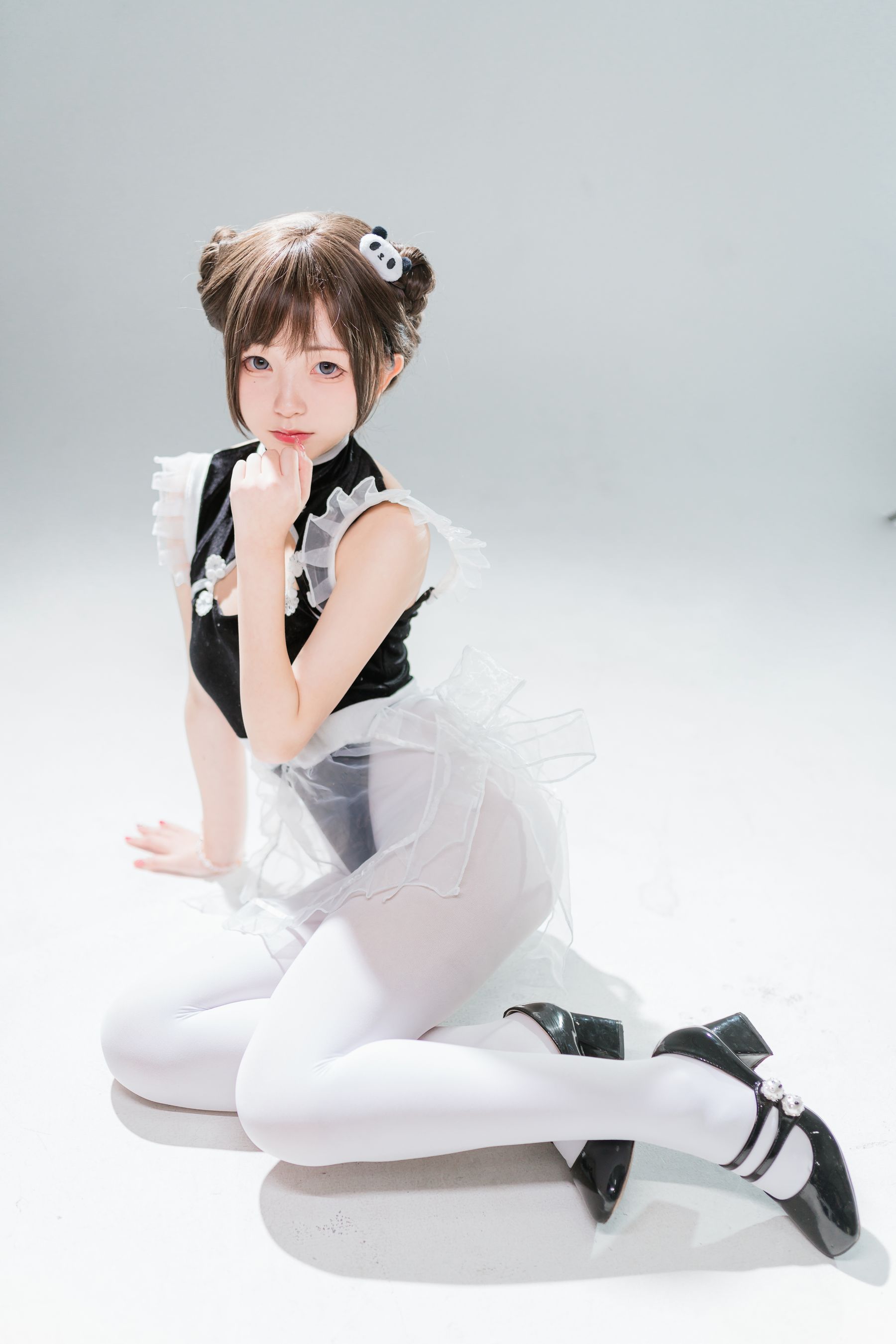 [福利COS] 花铃 - 小熊猫女仆