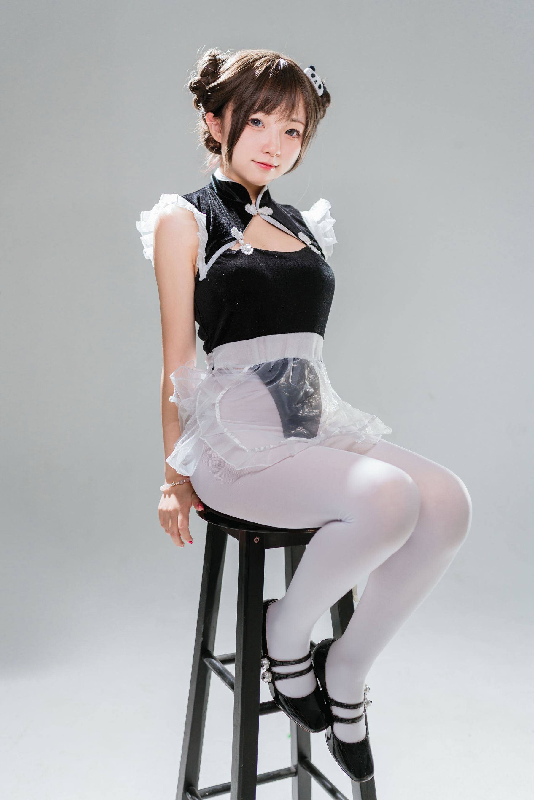[福利COS] 花铃 - 小熊猫女仆