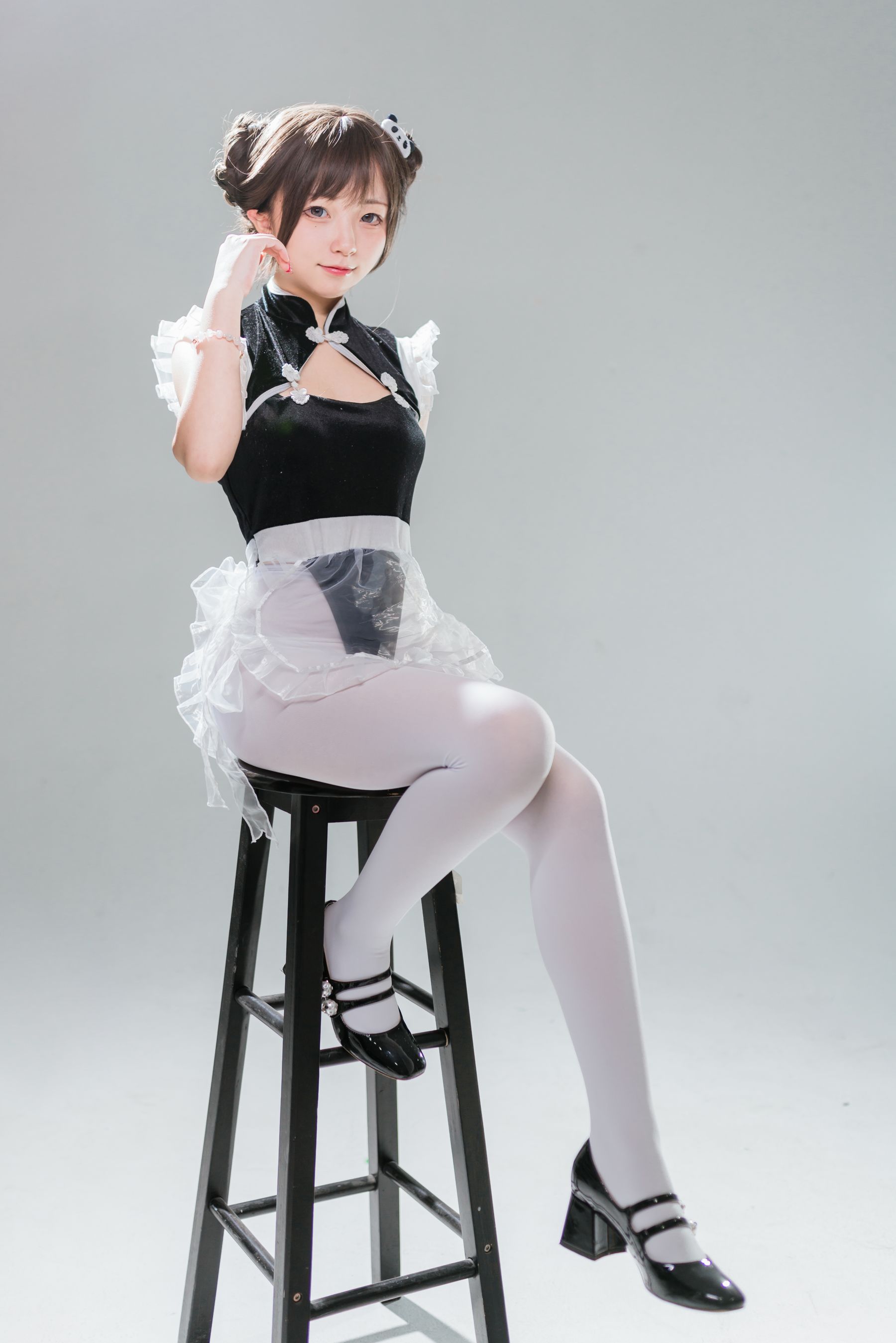 [福利COS] 花铃 - 小熊猫女仆