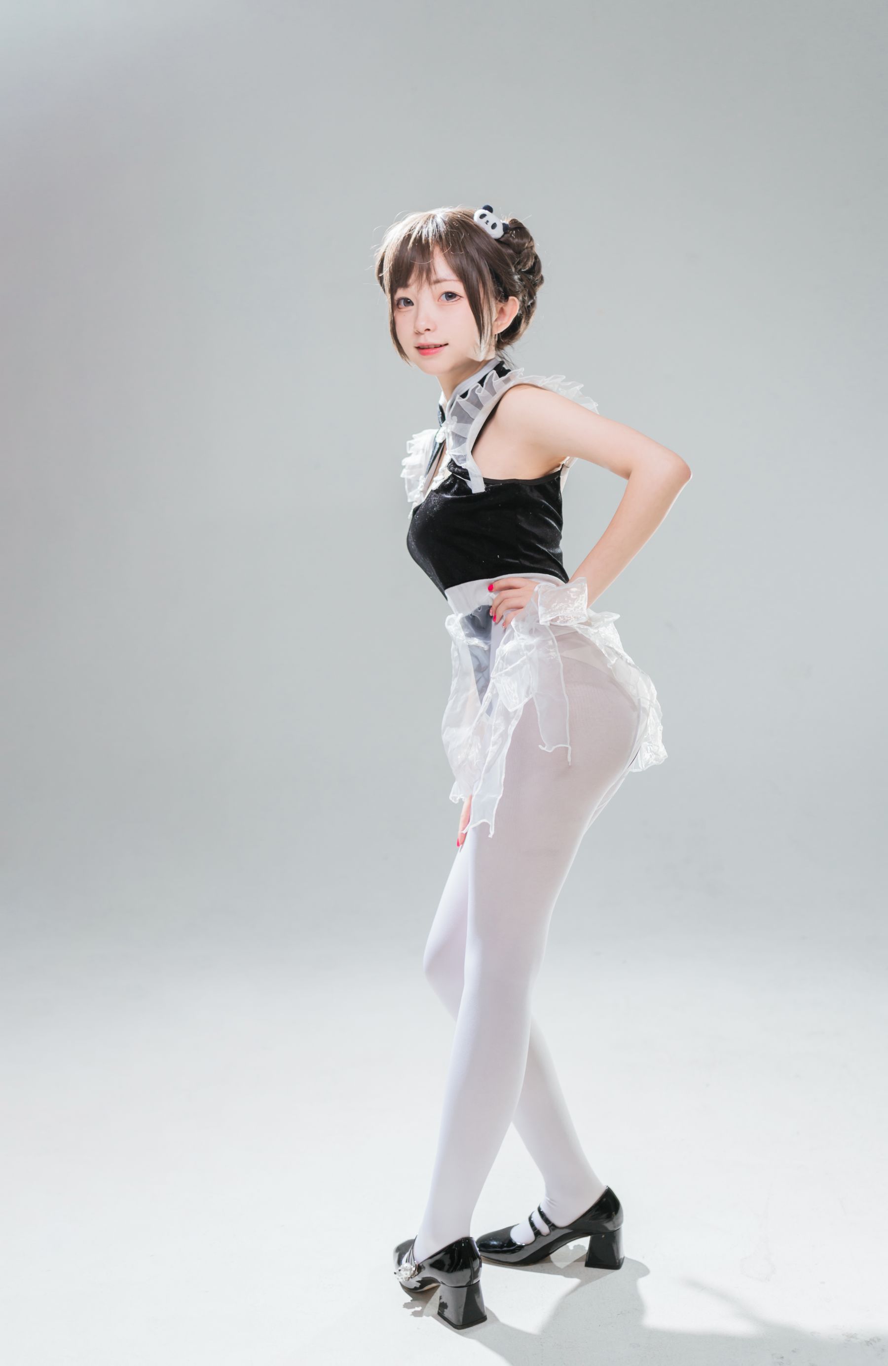 [福利COS] 花铃 - 小熊猫女仆