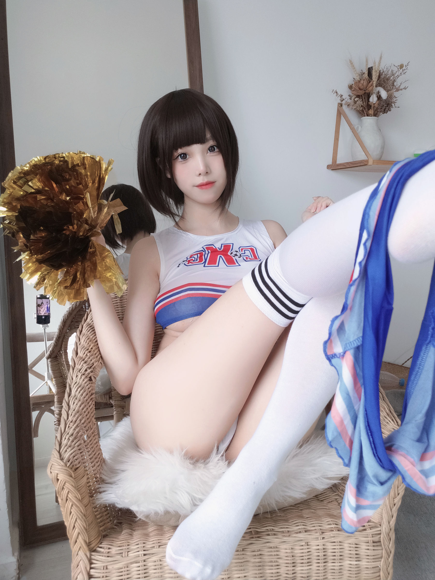 [福利COS] 萌系小姐姐蜜汁猫裘 - 足球宝贝