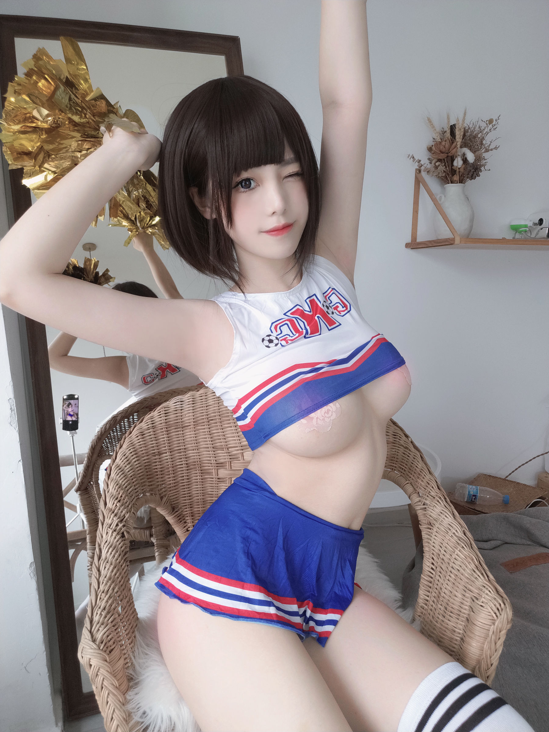 [福利COS] 萌系小姐姐蜜汁猫裘 - 足球宝贝