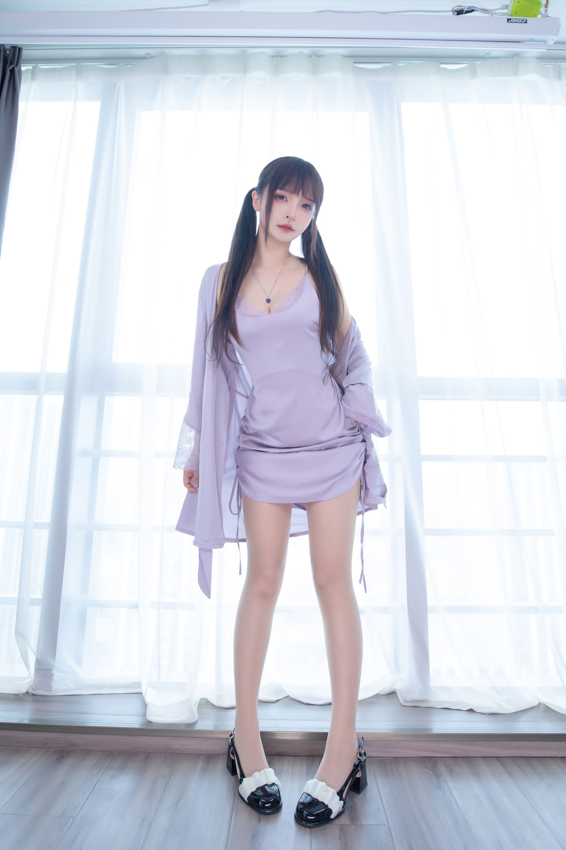 [福利COS] 萝莉神楽板真冬 之望眼欲穿