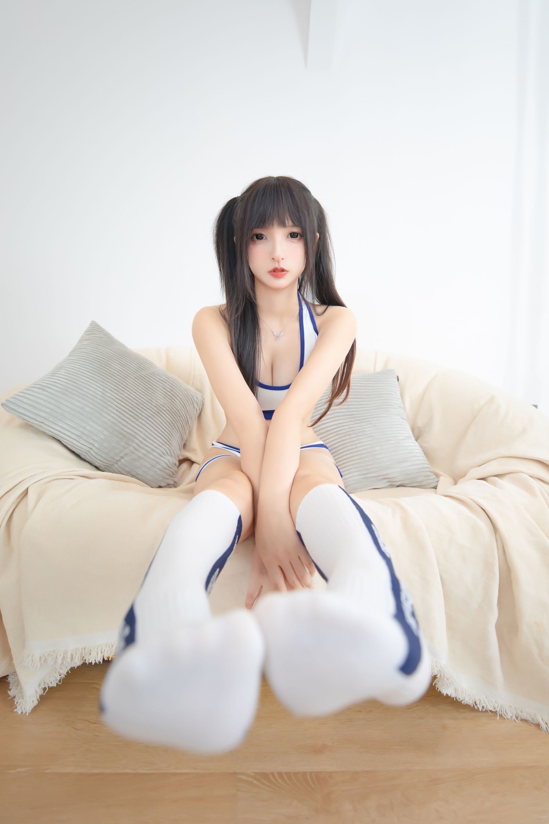 [福利COS] 萝莉神楽板真冬 之骆驼乐园