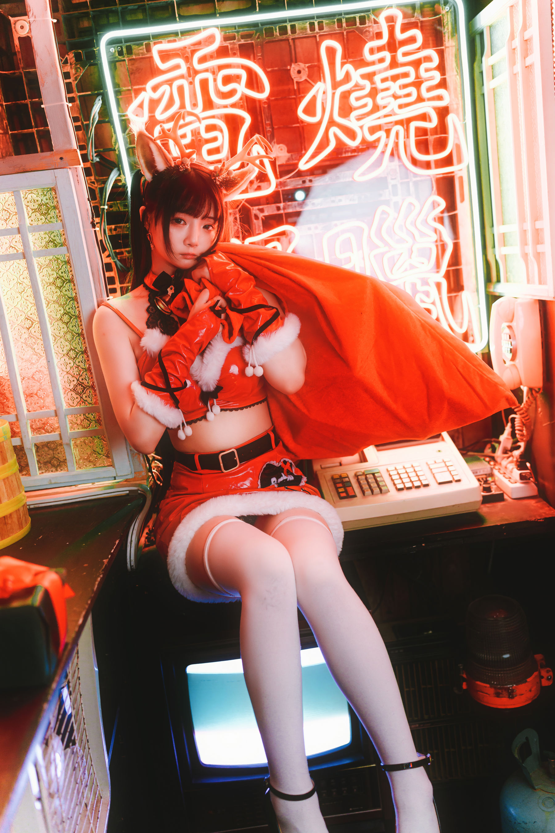 [福利COS] 落落Raku - Dear Deer