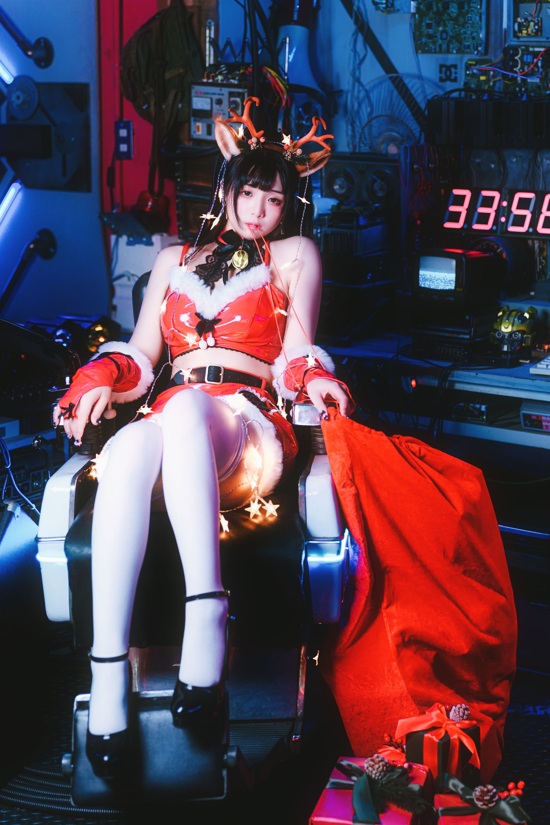 [福利COS] 落落Raku - Dear Deer