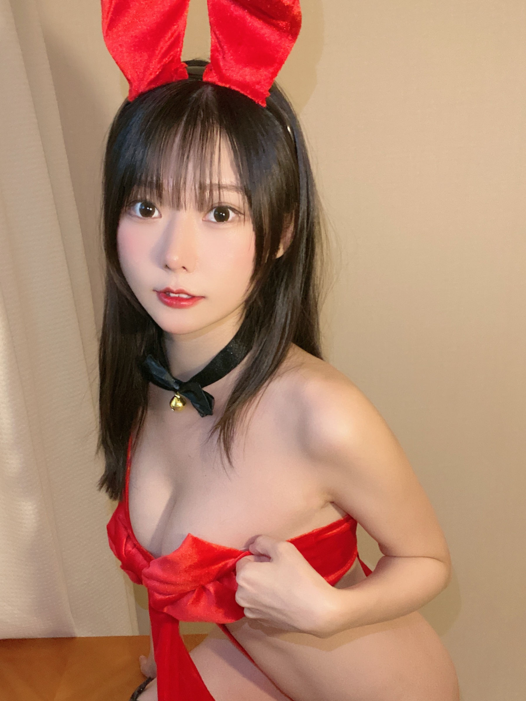 [福利COS] 香草喵露露写真 - 红色丝带