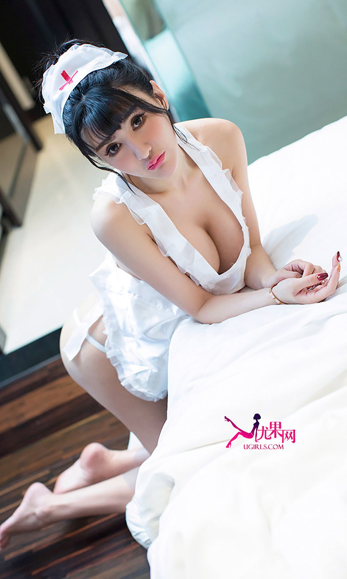 黛蓓琪《萝莉诚可贵 御姐价更高》 [爱尤物Ugirls] No.086
